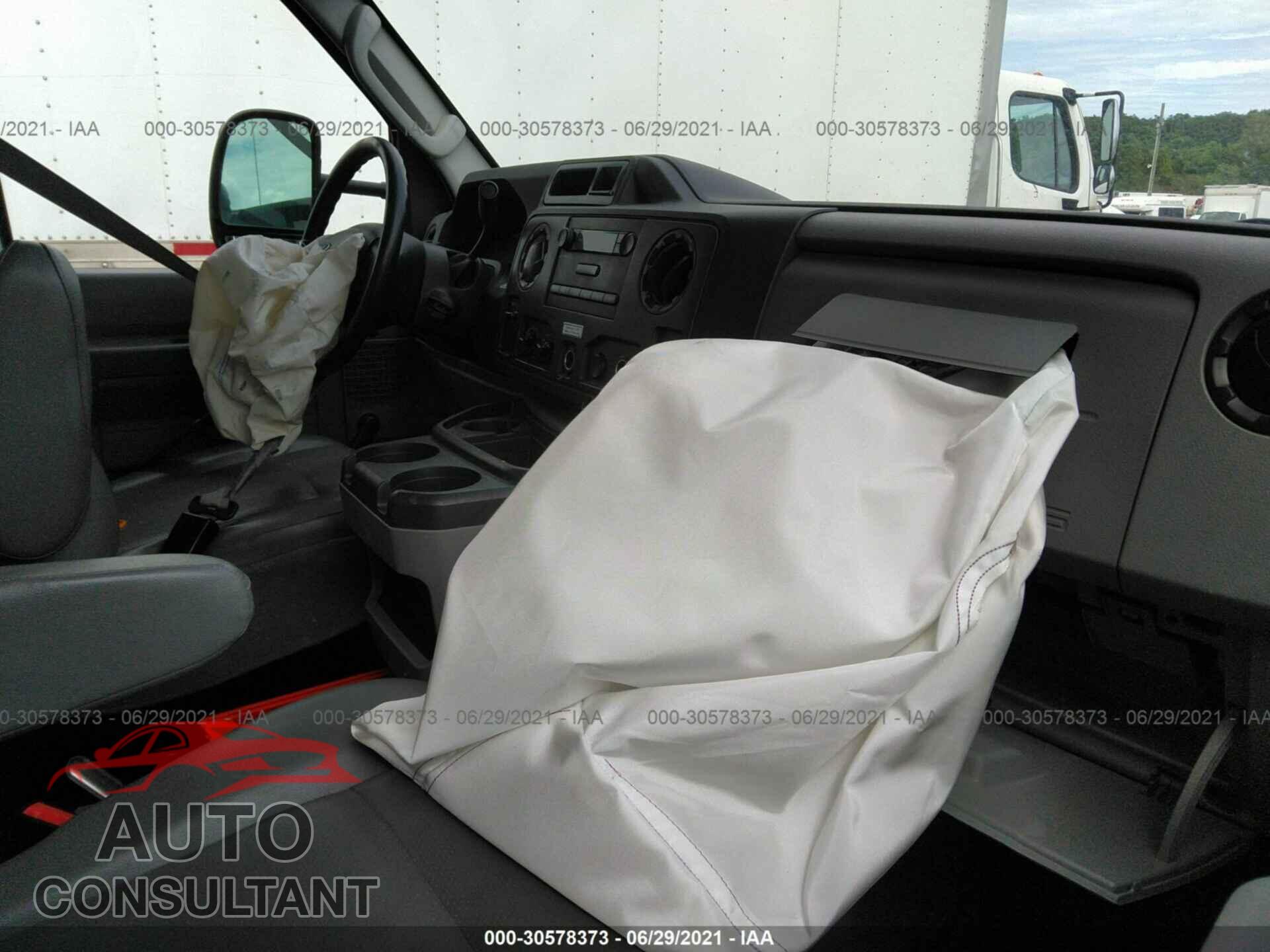 FORD E-SERIES CUTAWAY 2017 - 1FDWE3FS4HDC43901