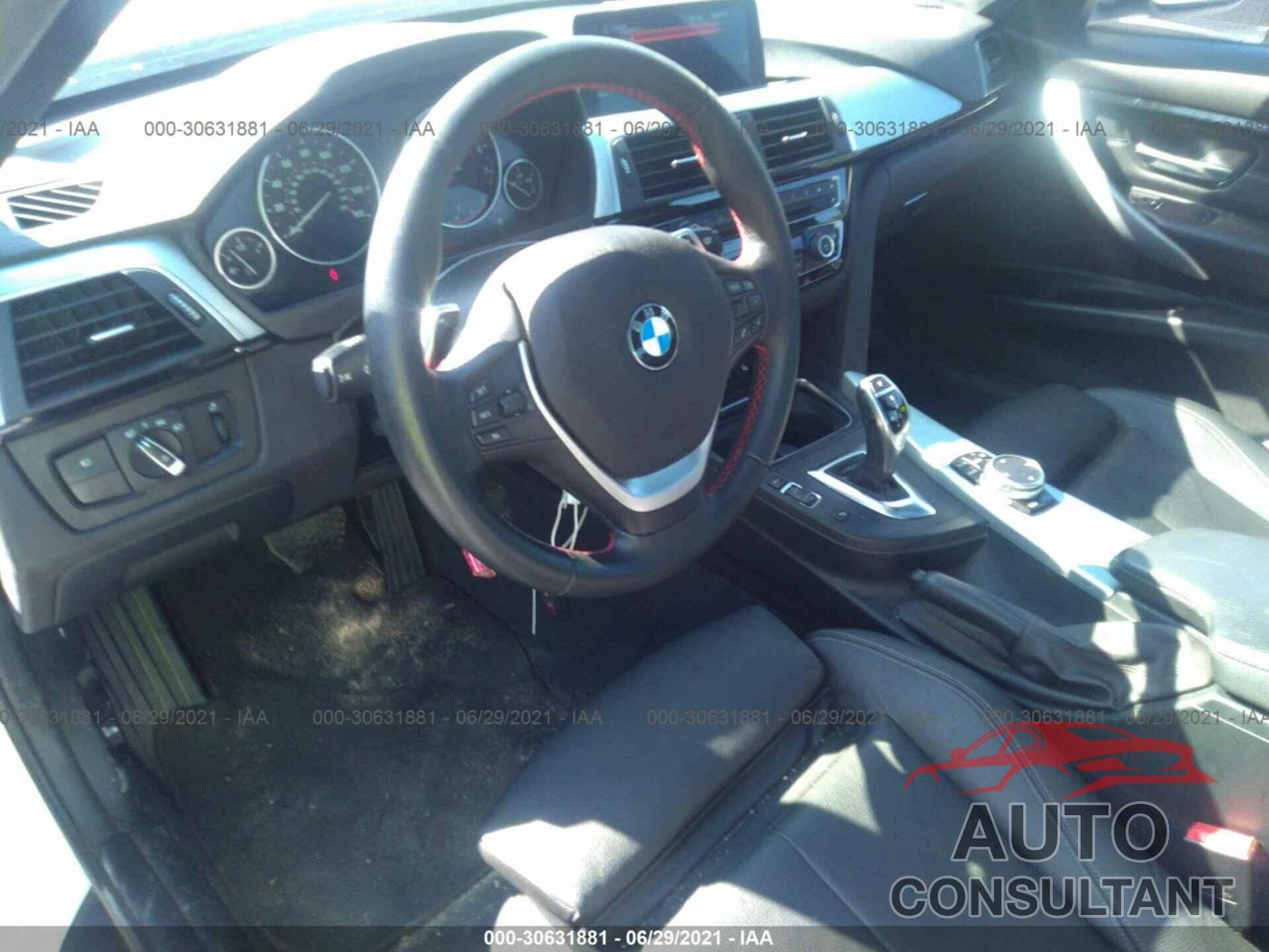 BMW 3 SERIES 2016 - WBA8E3C55GK504603