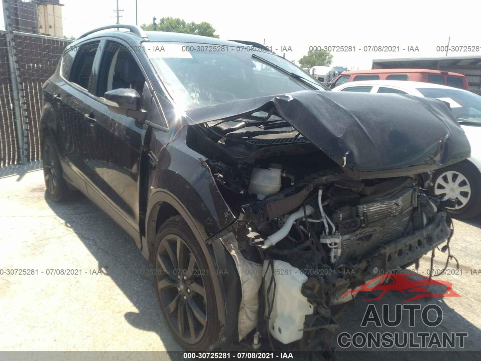 FORD ESCAPE 2017 - 1FMCU0JD0HUB06080