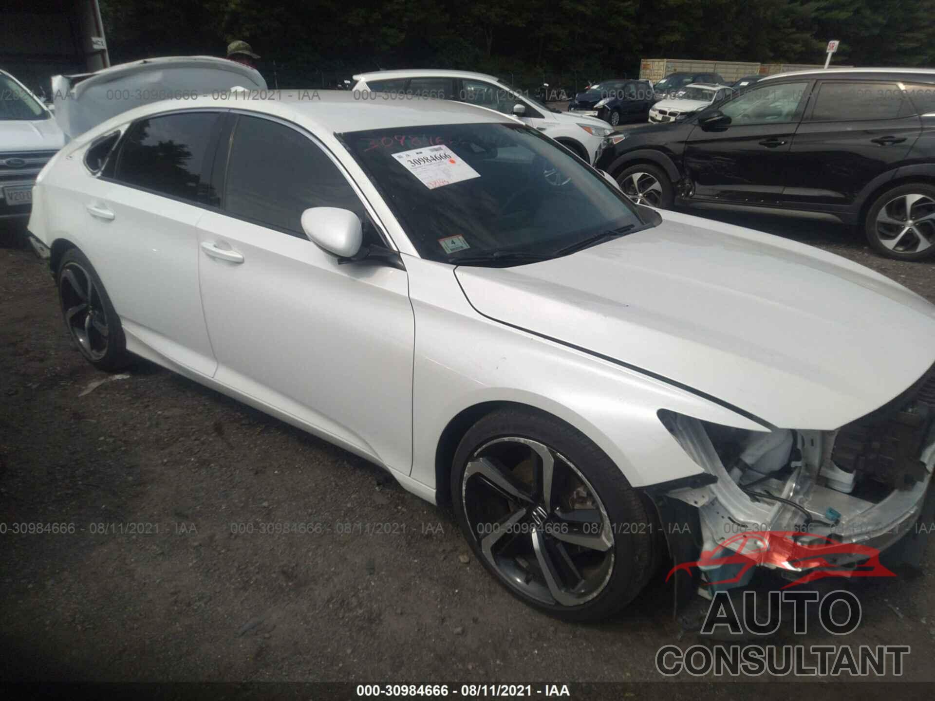 HONDA ACCORD SEDAN 2018 - 1HGCV1F38JA255501