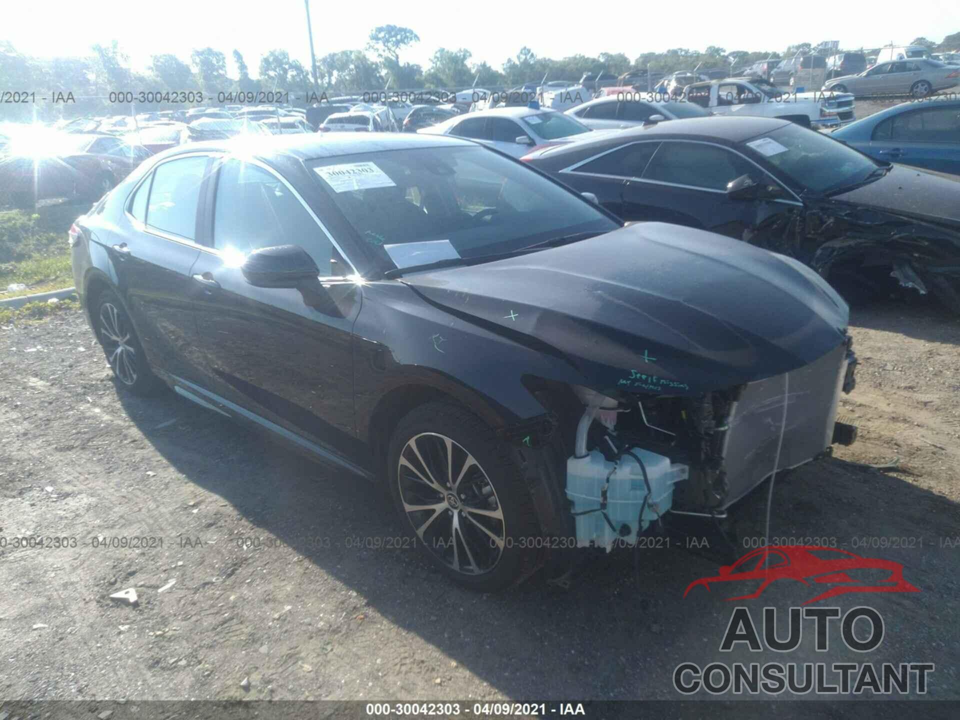 TOYOTA CAMRY 2020 - 4T1G11AK7LU508332