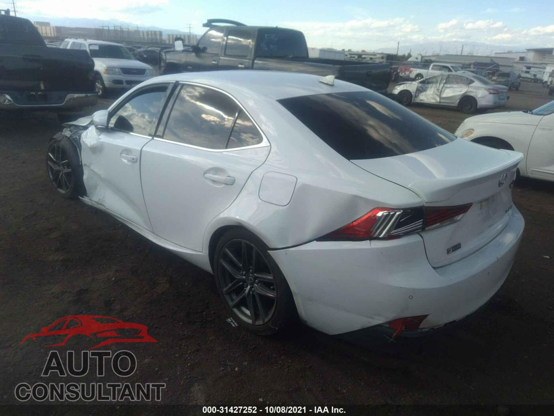 LEXUS IS 2018 - JTHBA1D24J5071003
