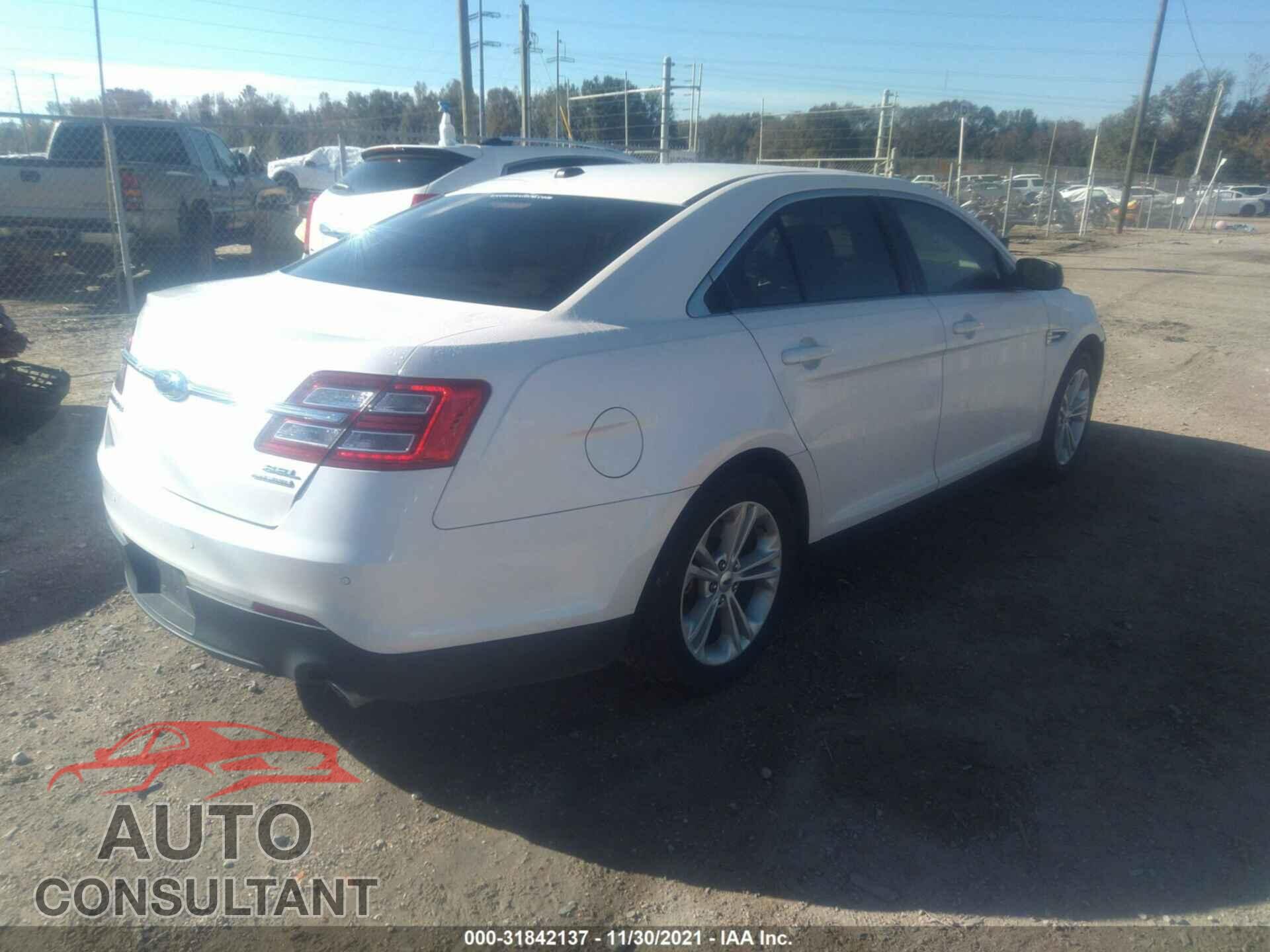 FORD TAURUS 2017 - 1FAHP2E89HG139920