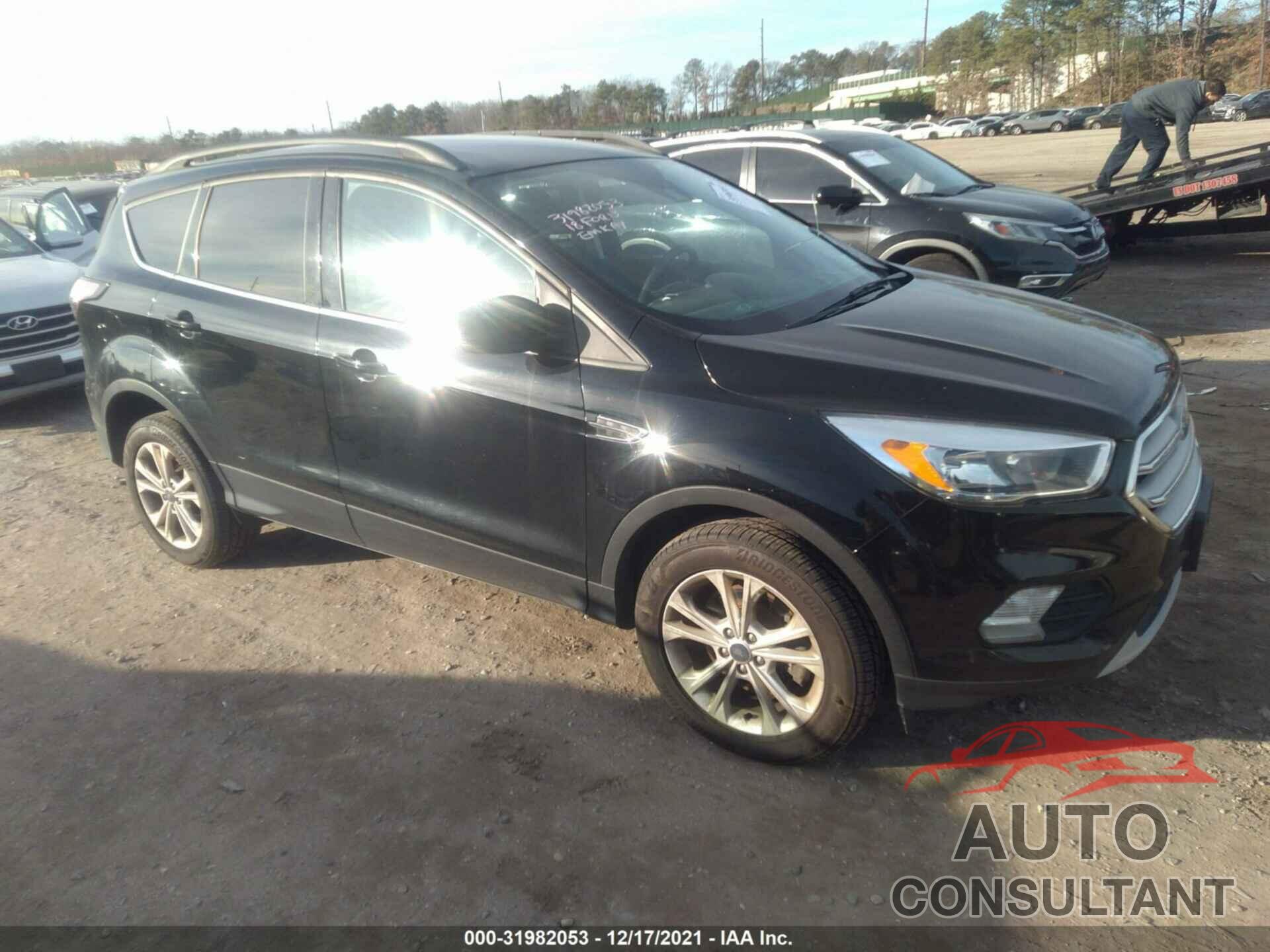 FORD ESCAPE 2018 - 1FMCU9GD8JUA75050