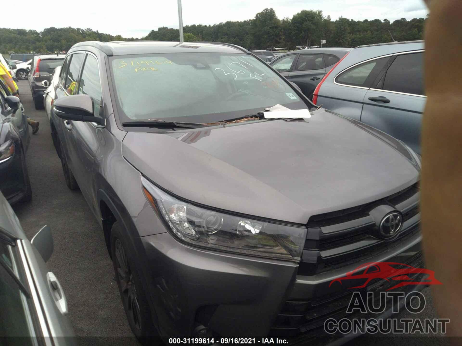 TOYOTA HIGHLANDER 2019 - 5TDJZRFH7KS603281