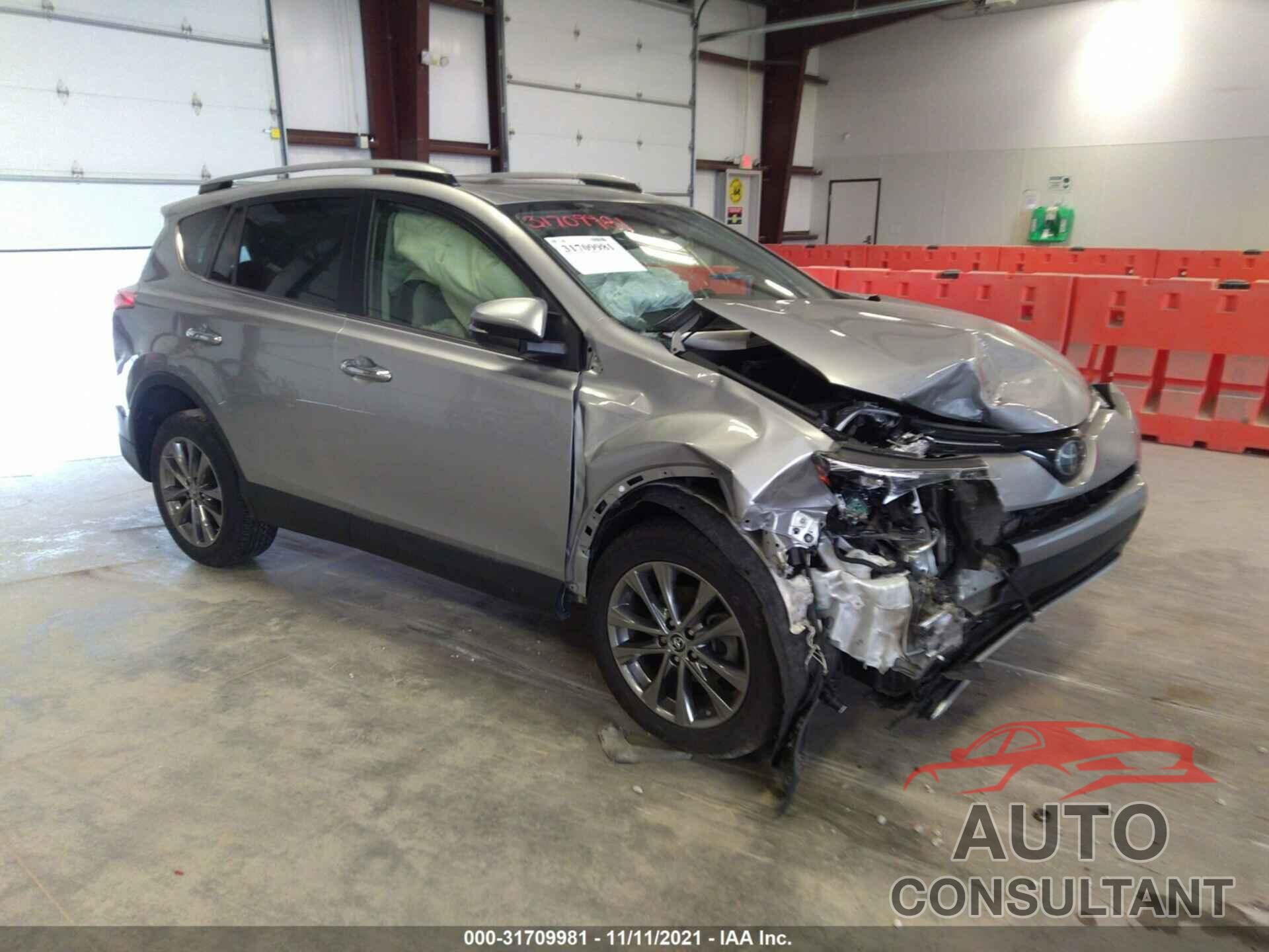 TOYOTA RAV4 2018 - JTMDFREV7JJ238383