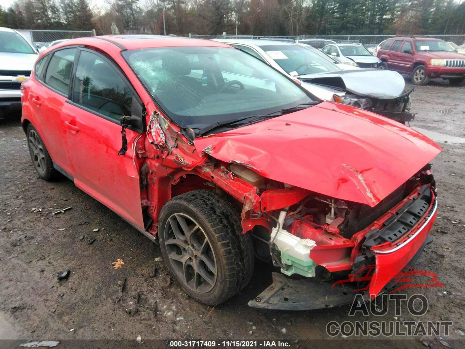 FORD FOCUS 2017 - 1FADP3M27HL200867