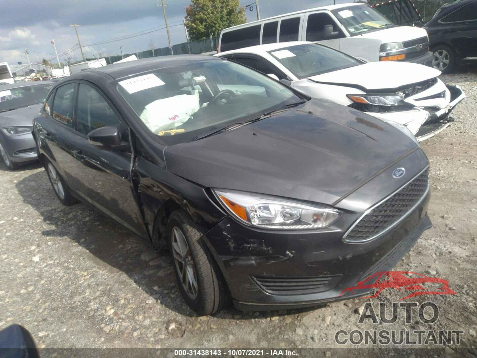 FORD FOCUS 2018 - 1FADP3FEXJL274622