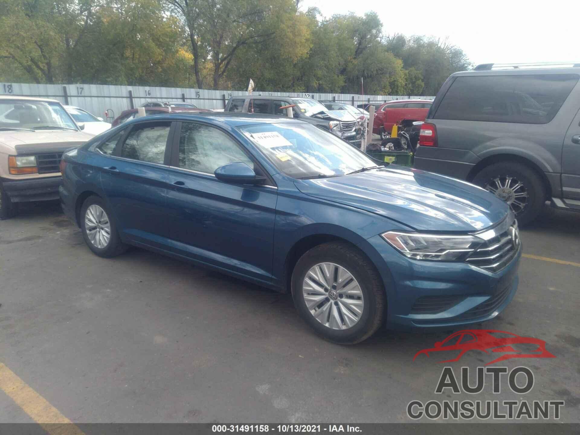 VOLKSWAGEN JETTA 2019 - 3VWN57BU0KM098489