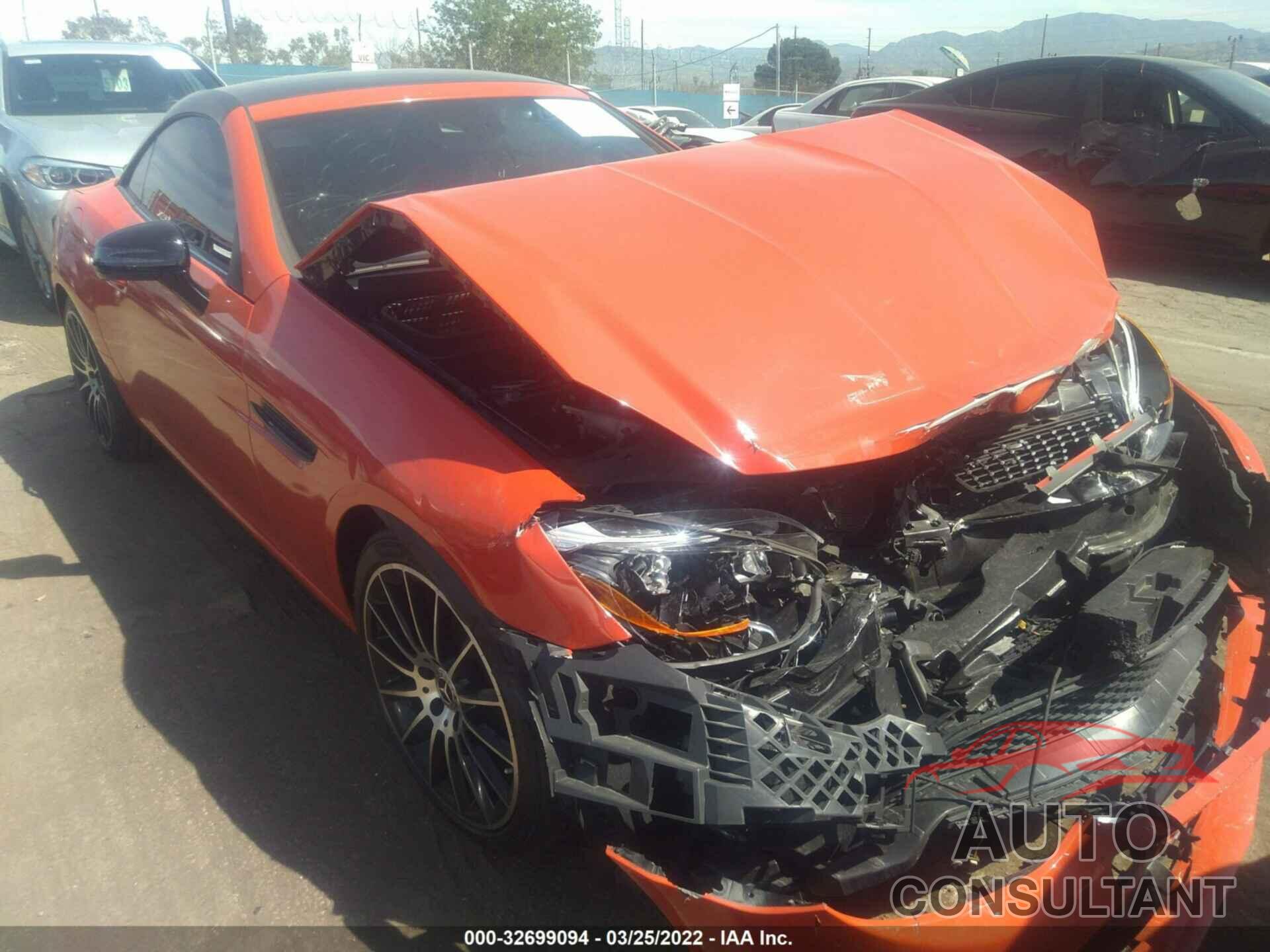 MERCEDES-BENZ SLC 2017 - WDDPK3JA5HF138732