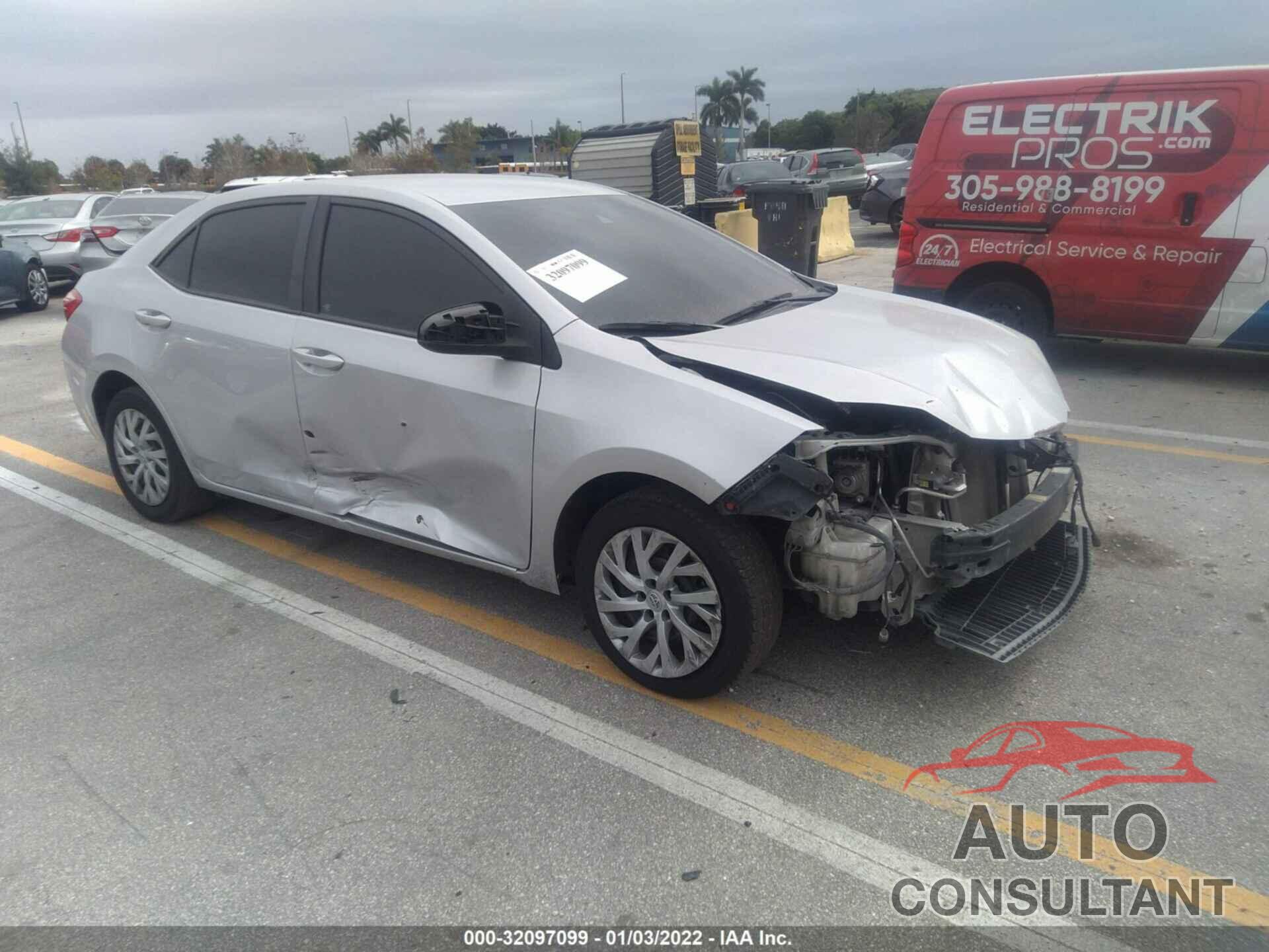 TOYOTA COROLLA 2017 - 5YFBURHE2HP665291