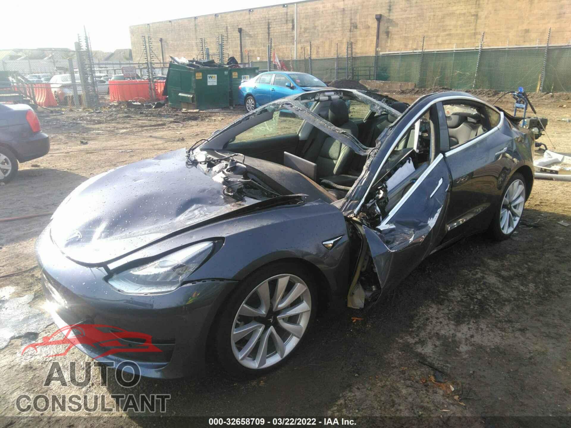 TESLA MODEL 3 2020 - 5YJ3E1EB5LF646543