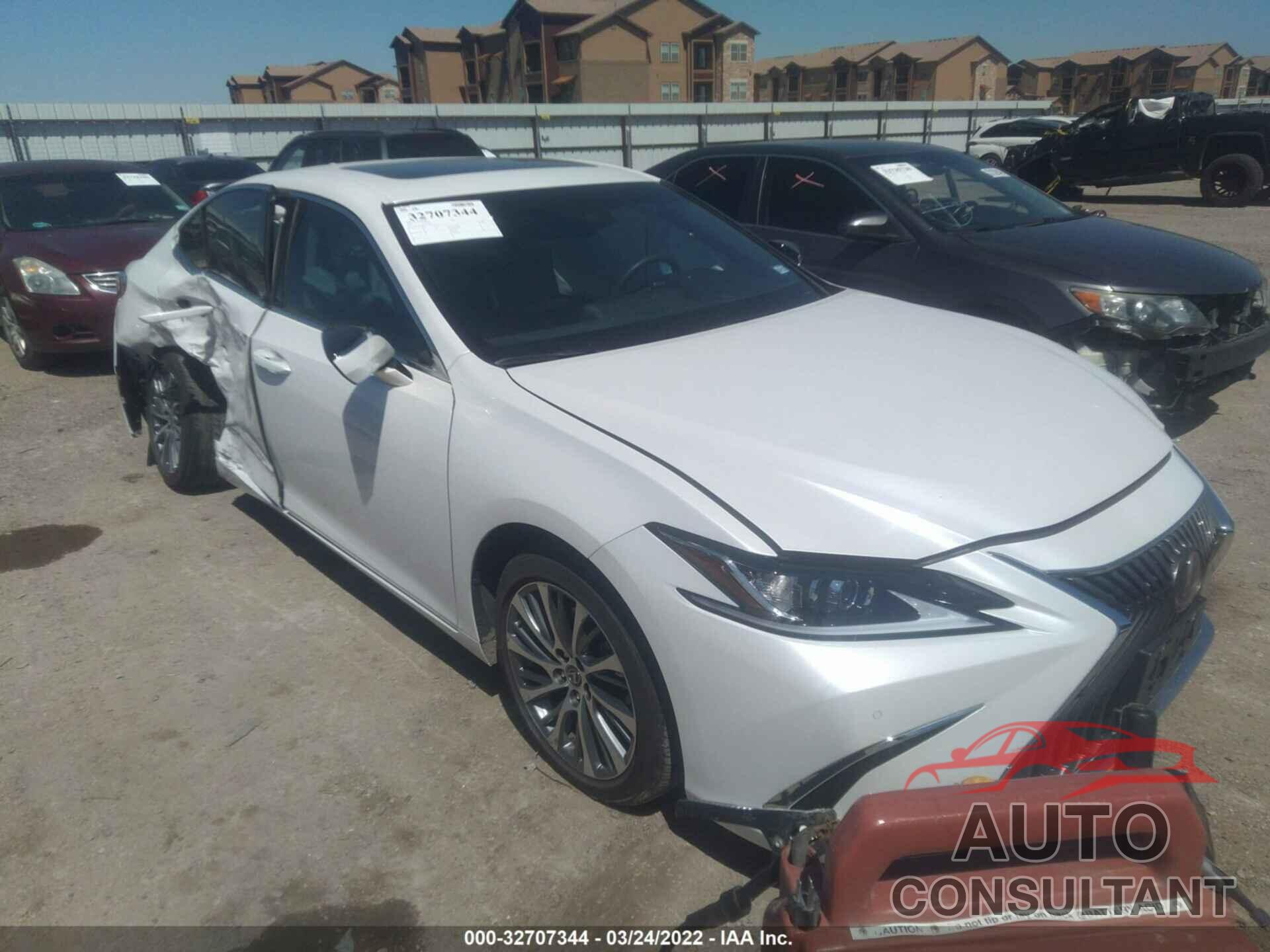 LEXUS ES 2021 - 58ADZ1B14MU100012