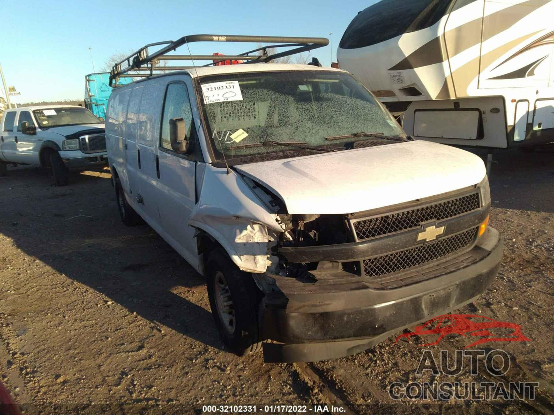 CHEVROLET EXPRESS CARGO VAN 2019 - 1GCWGBFG3K1179704