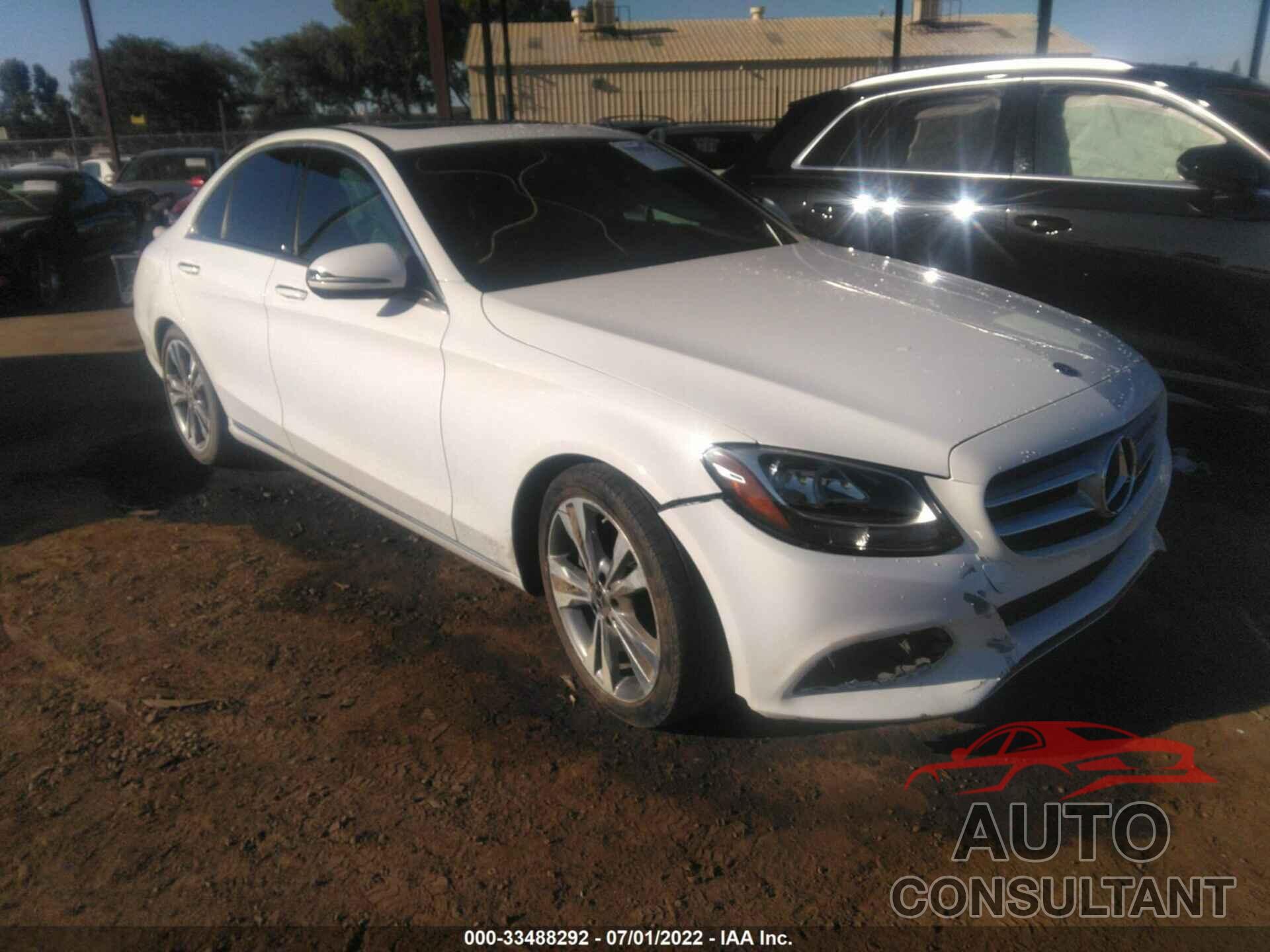 MERCEDES-BENZ C-CLASS 2018 - 55SWF4JB8JU262589