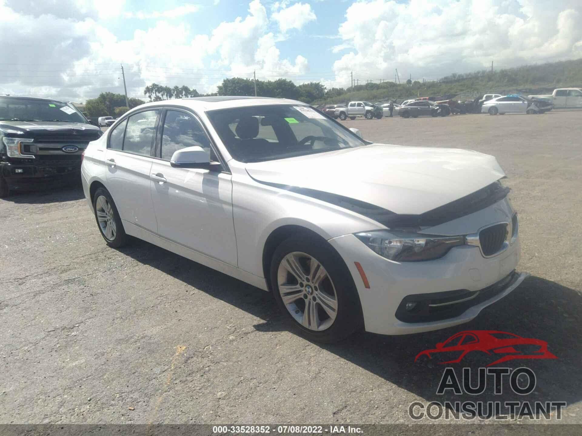 BMW 3 SERIES 2016 - WBA8E9G52GNT86537