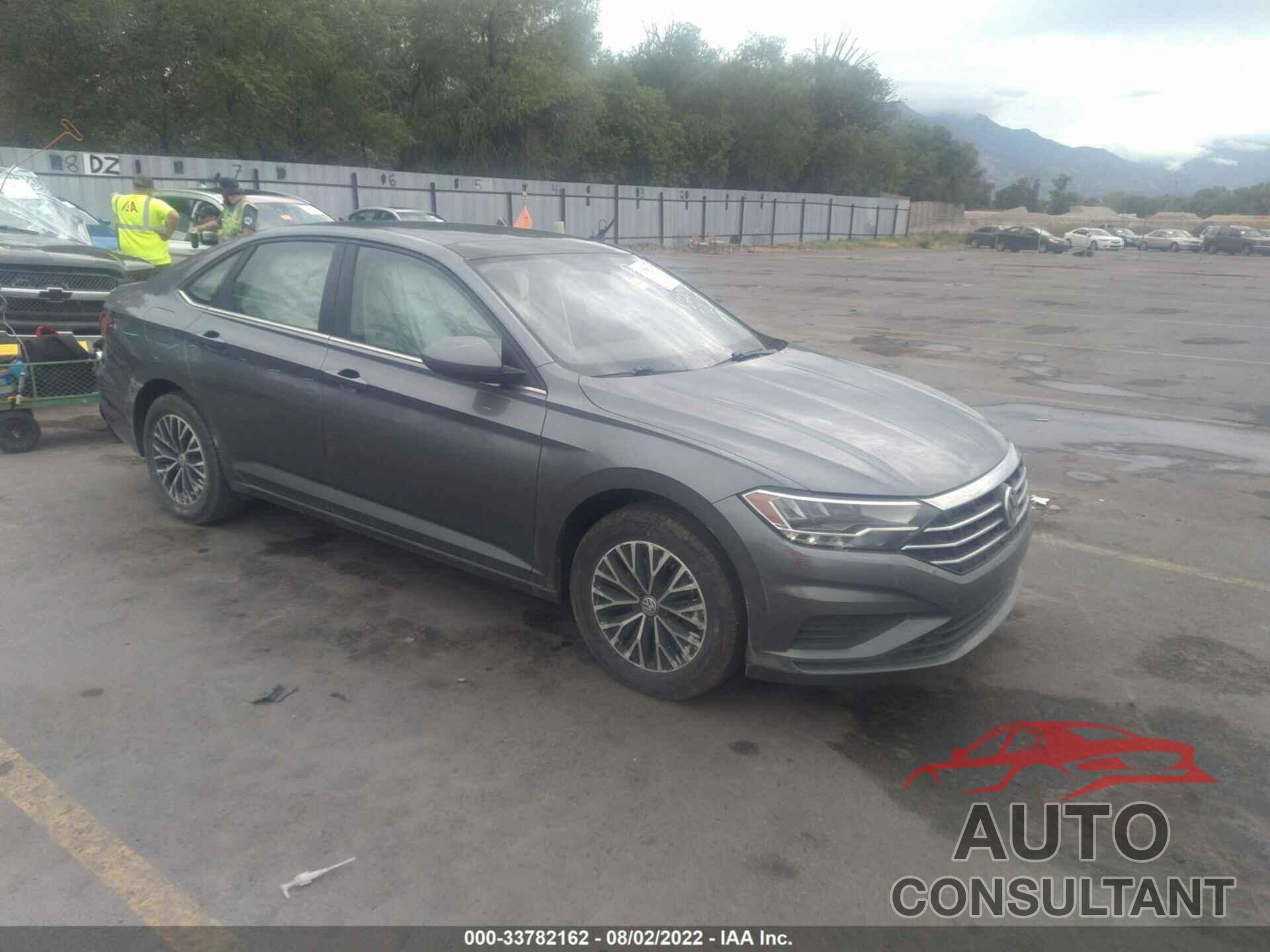 VOLKSWAGEN JETTA 2019 - 3VWC57BU0KM220985