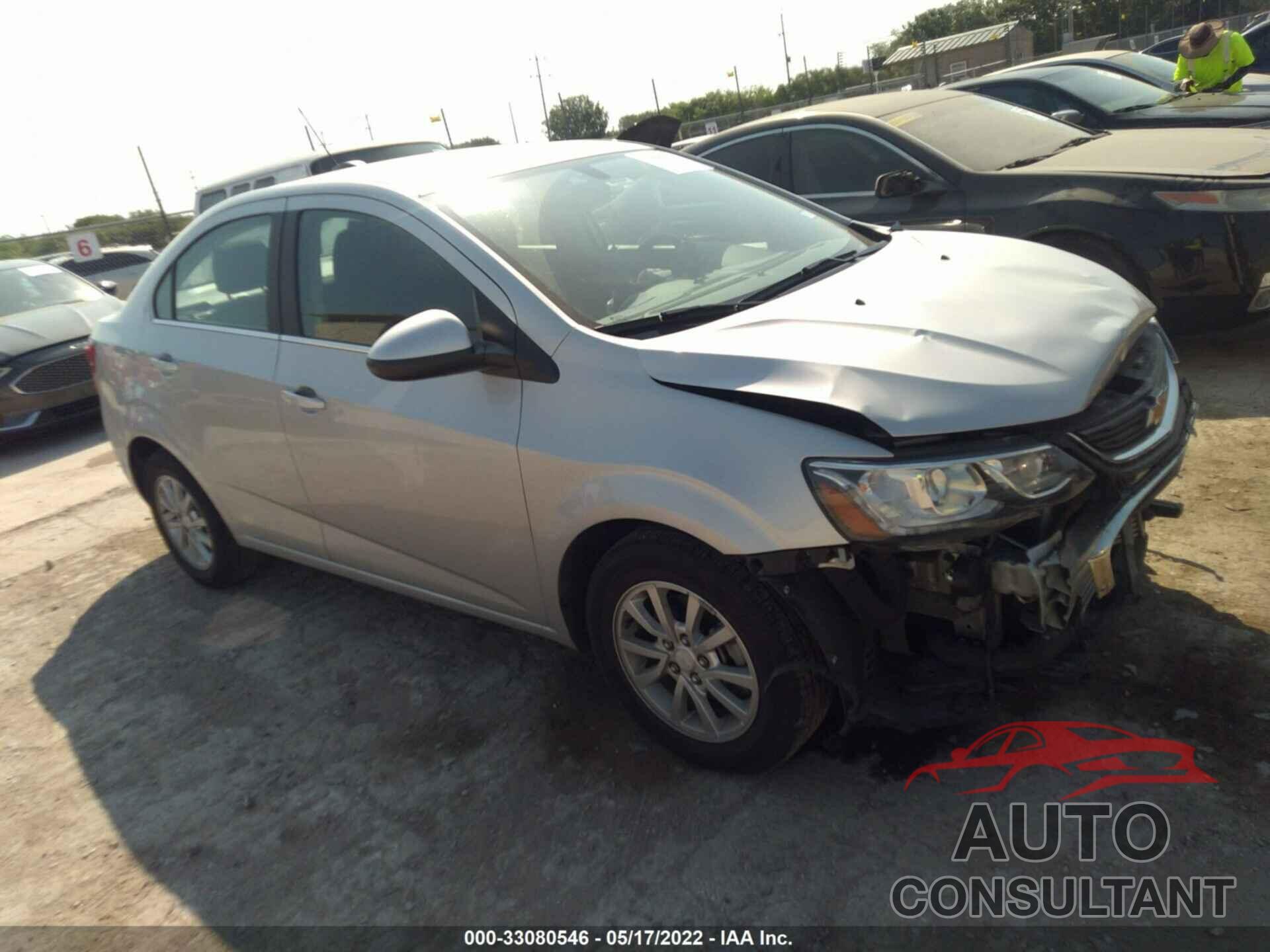 CHEVROLET SONIC 2020 - 1G1JD5SB2L4107612