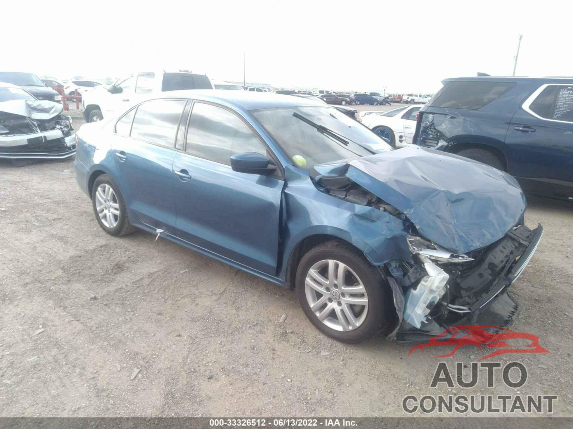 VOLKSWAGEN JETTA 2018 - 3VW2B7AJ5JM251935