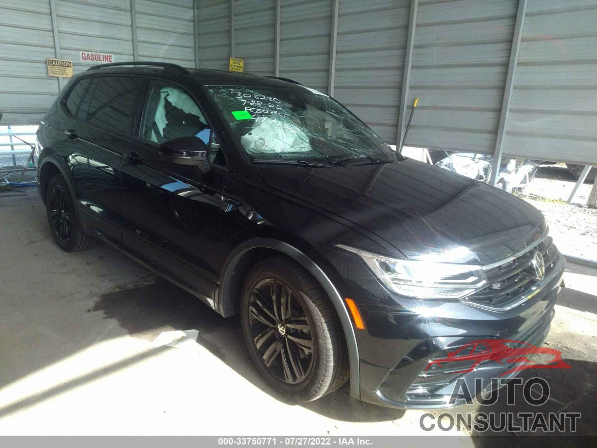 VOLKSWAGEN TIGUAN 2022 - 3VVCB7AXXNM016028