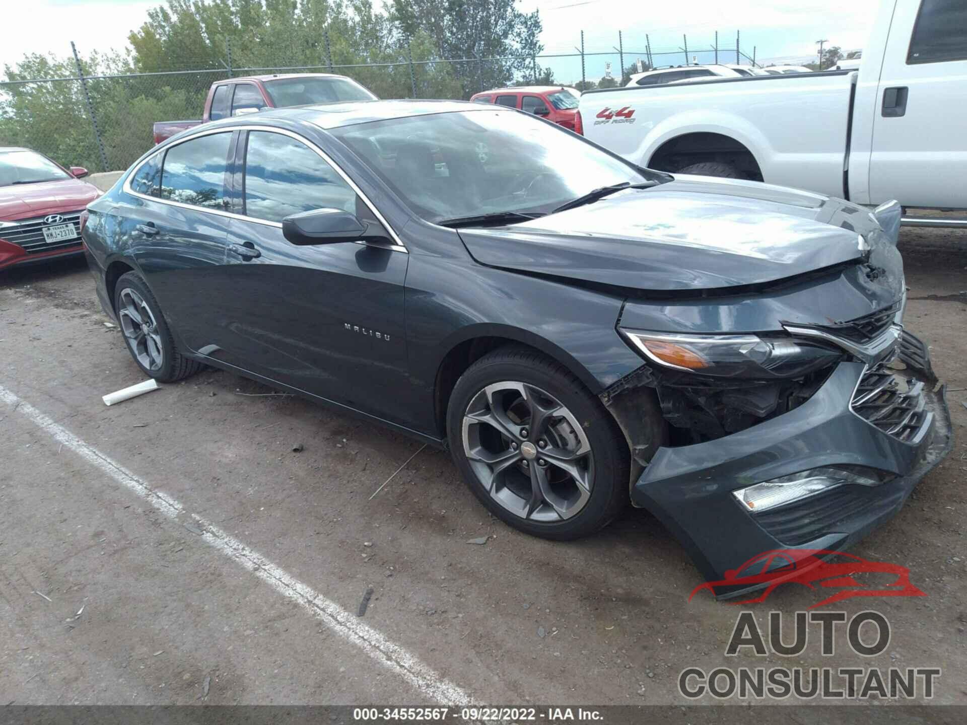 CHEVROLET MALIBU 2021 - 1G1ZD5ST0MF026013