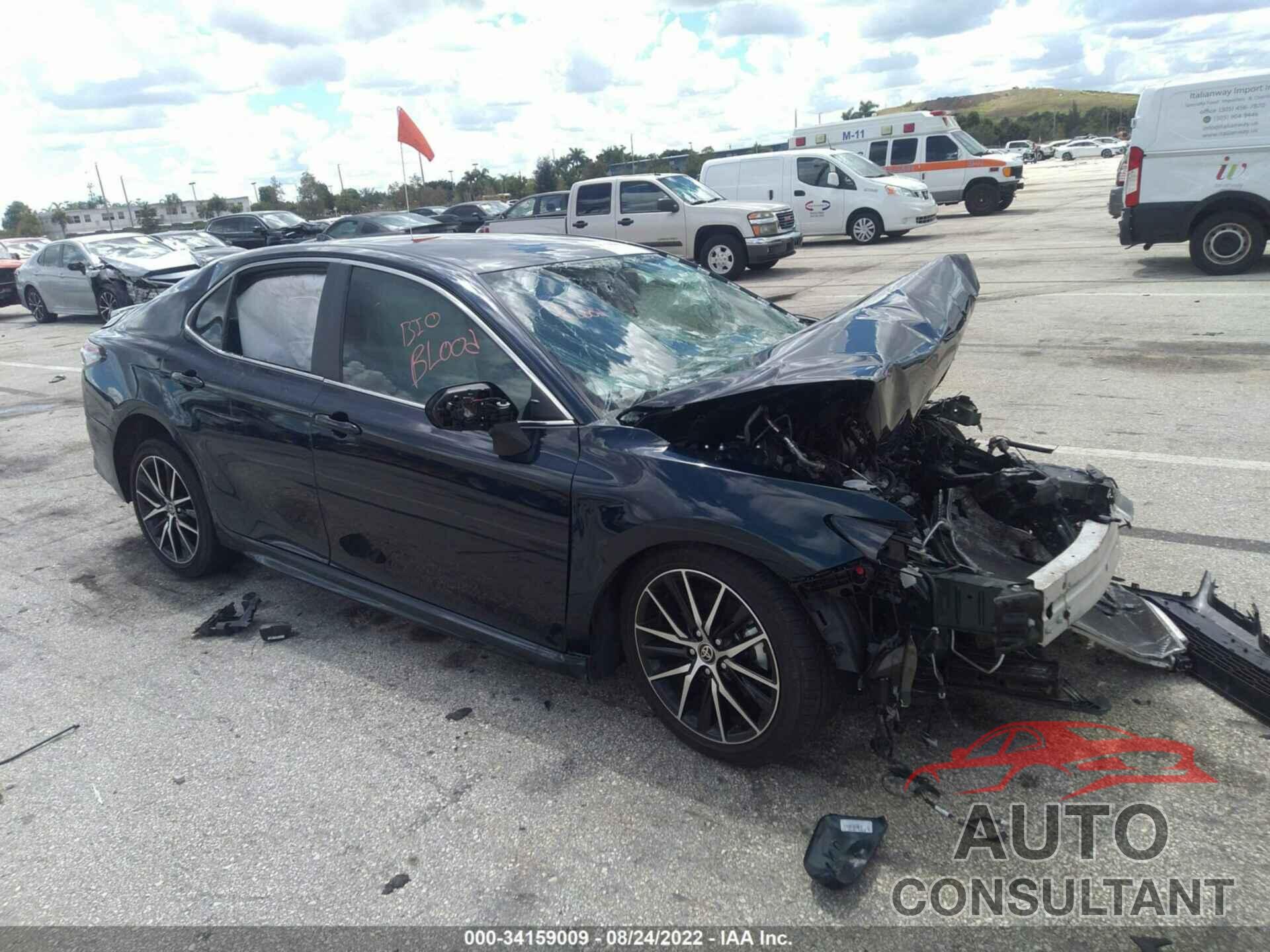 TOYOTA CAMRY 2021 - 4T1G11AK7MU575918