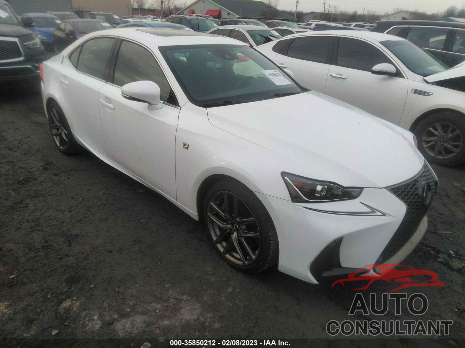 LEXUS IS 2018 - JTHC81D25J5029133