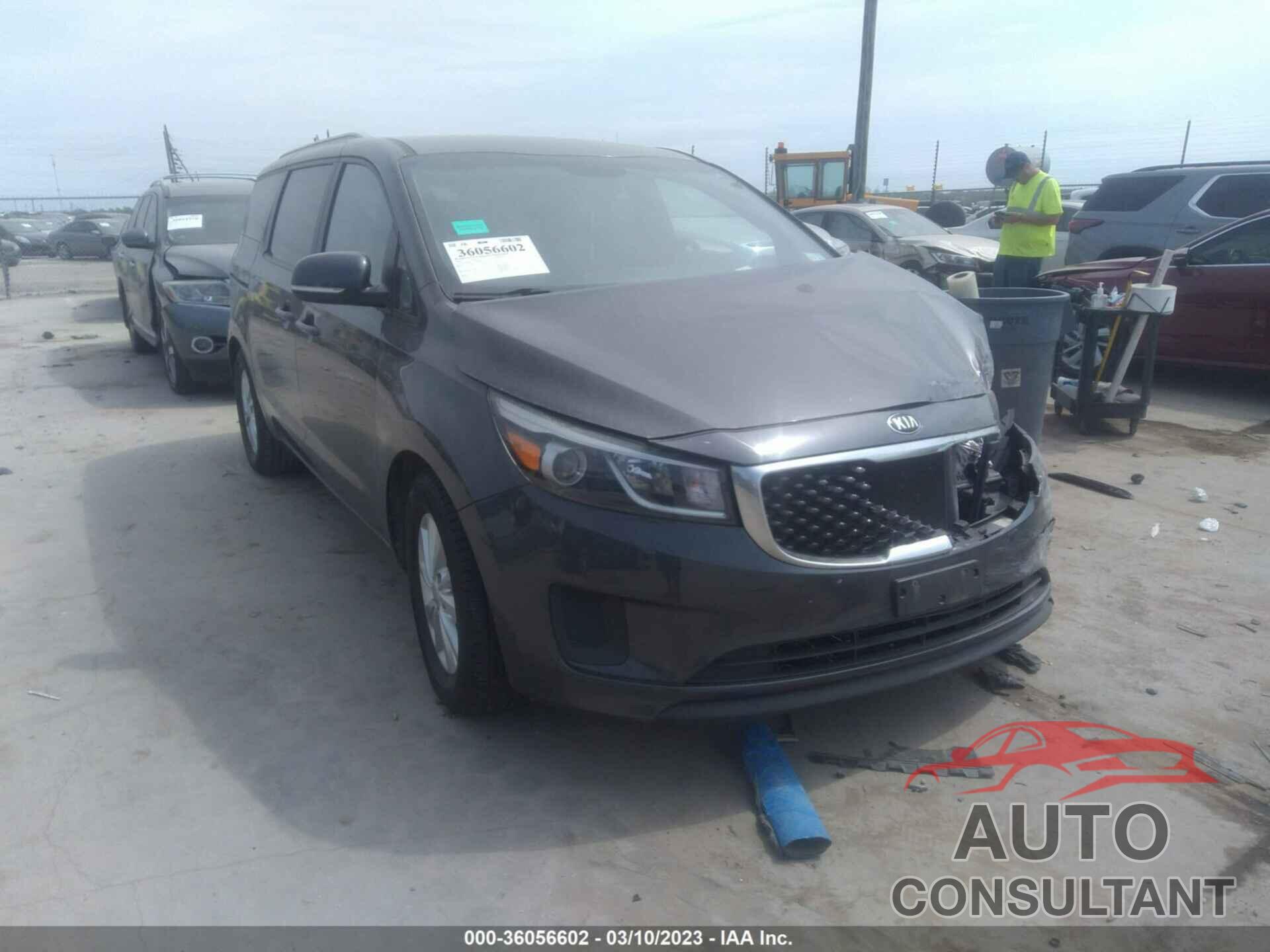 KIA SEDONA 2016 - KNDMB5C11G6133838