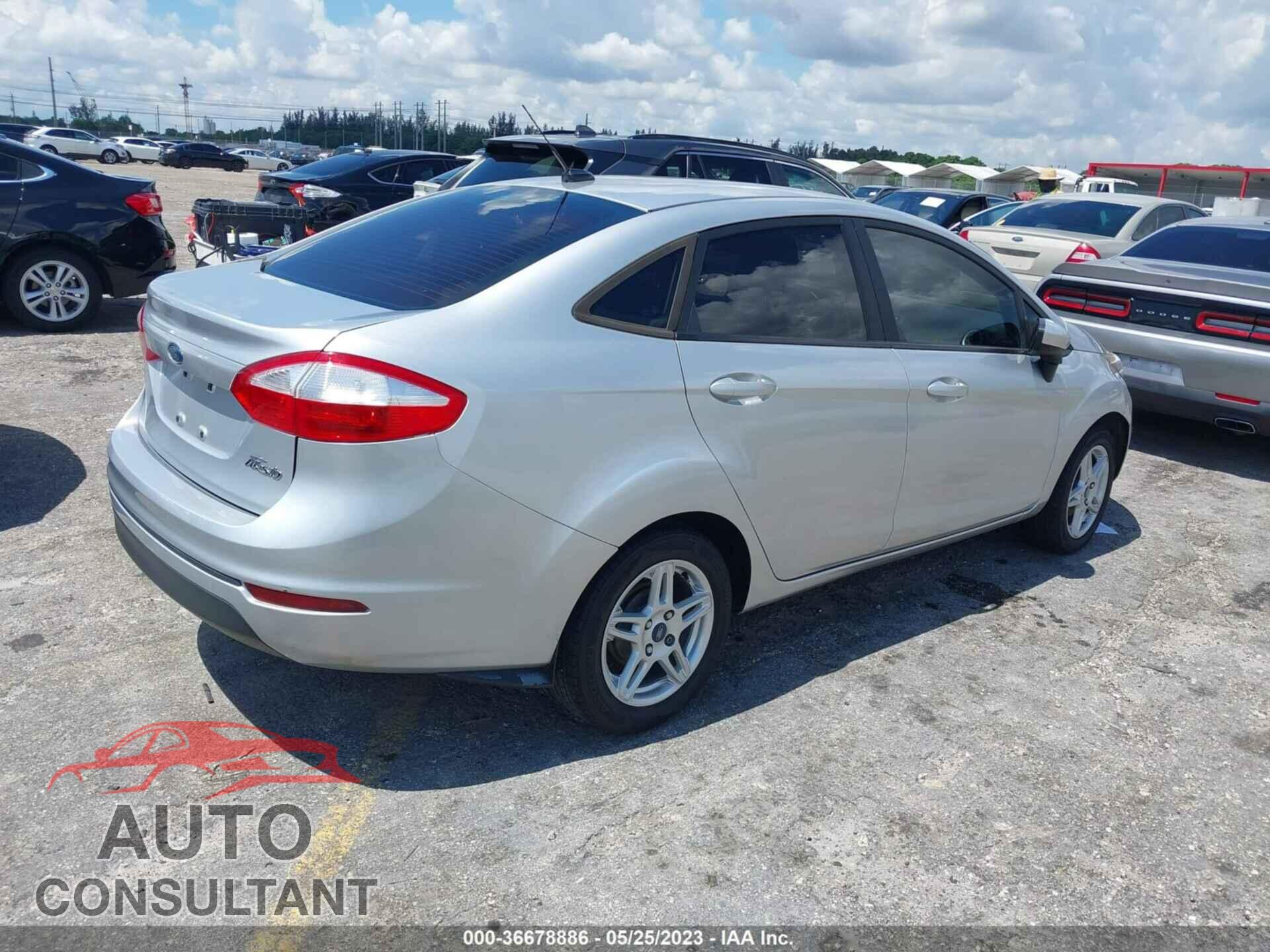 FORD FIESTA 2017 - 3FADP4BJ1HM126280