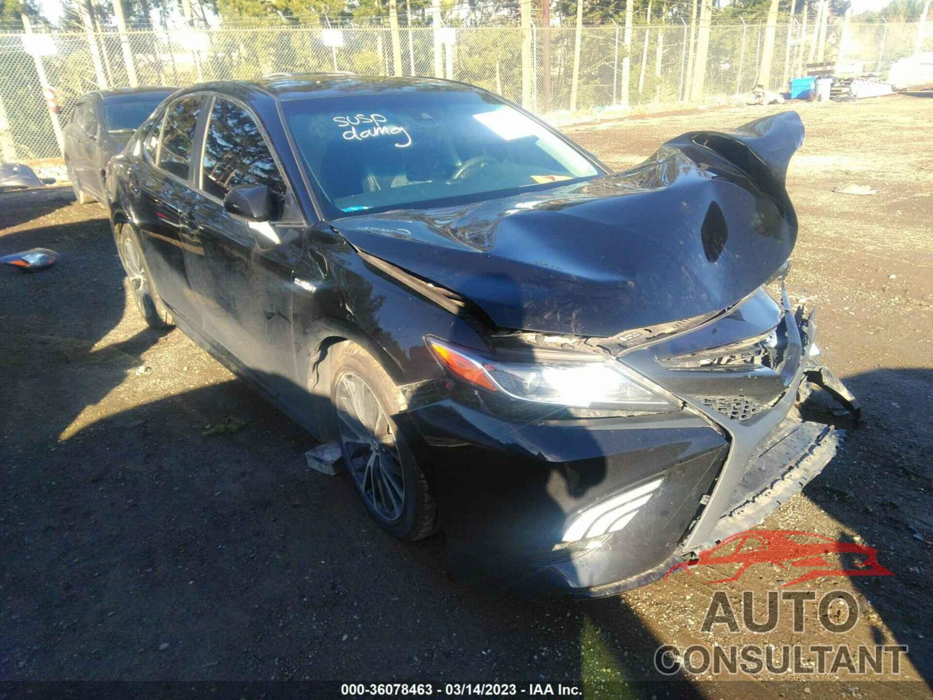 TOYOTA CAMRY 2018 - 4T1B21HK6JU006213
