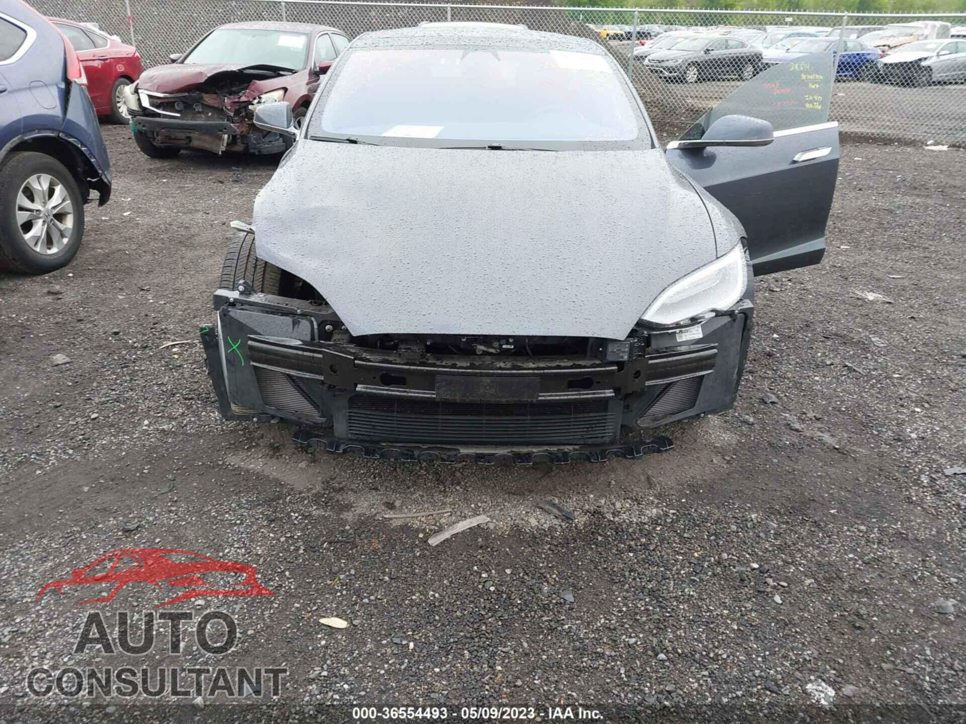 TESLA MODEL S 2017 - 5YJSA1E20HF218555