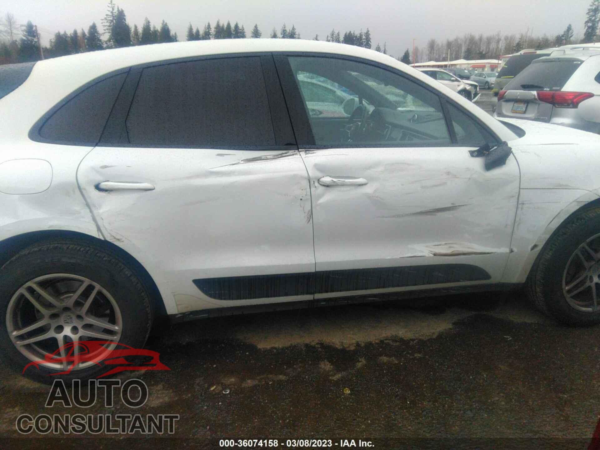 PORSCHE MACAN 2018 - WP1AA2A51JLB01246