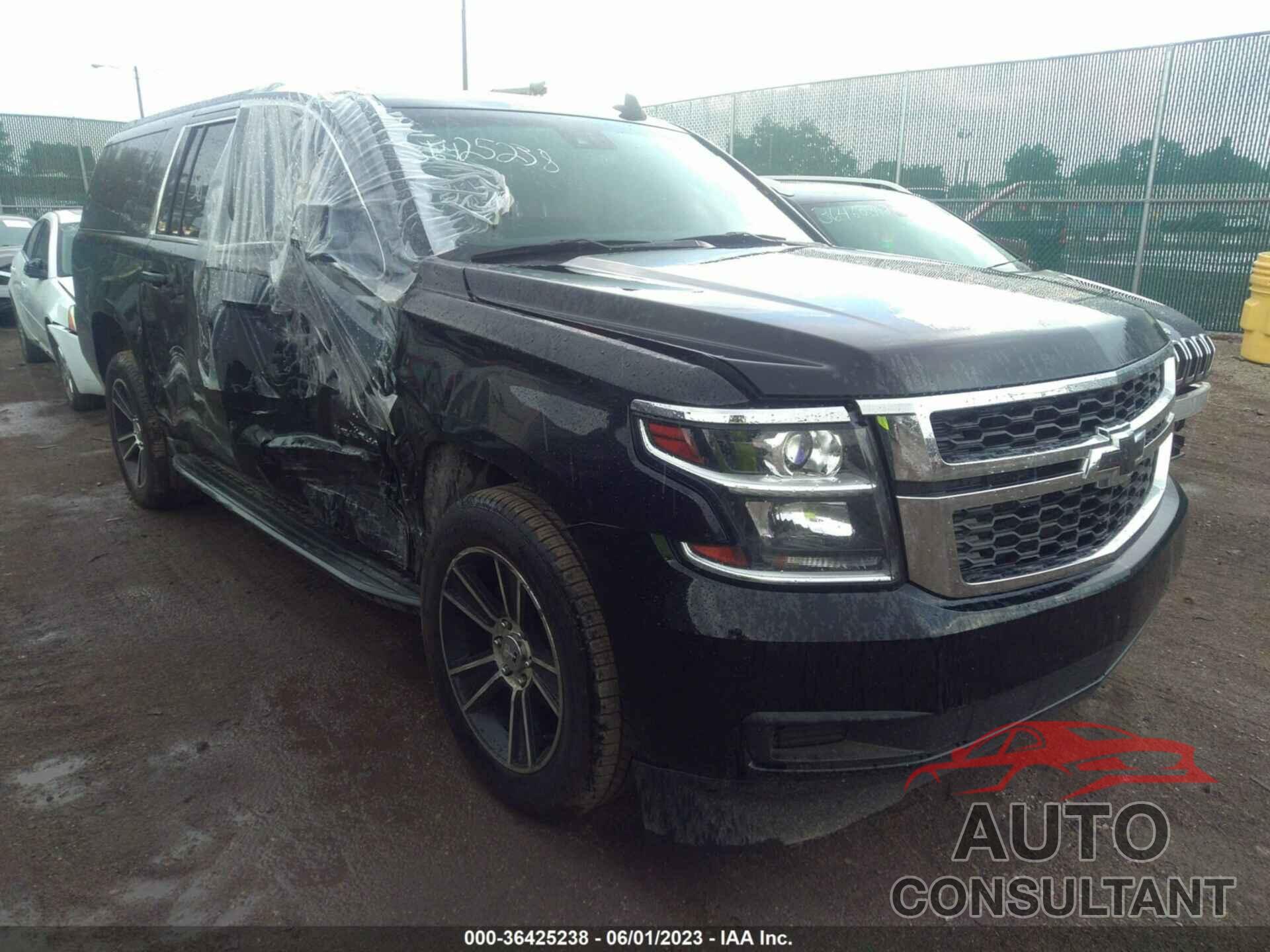 CHEVROLET SUBURBAN 2015 - 1GNSKJKC2FR540283