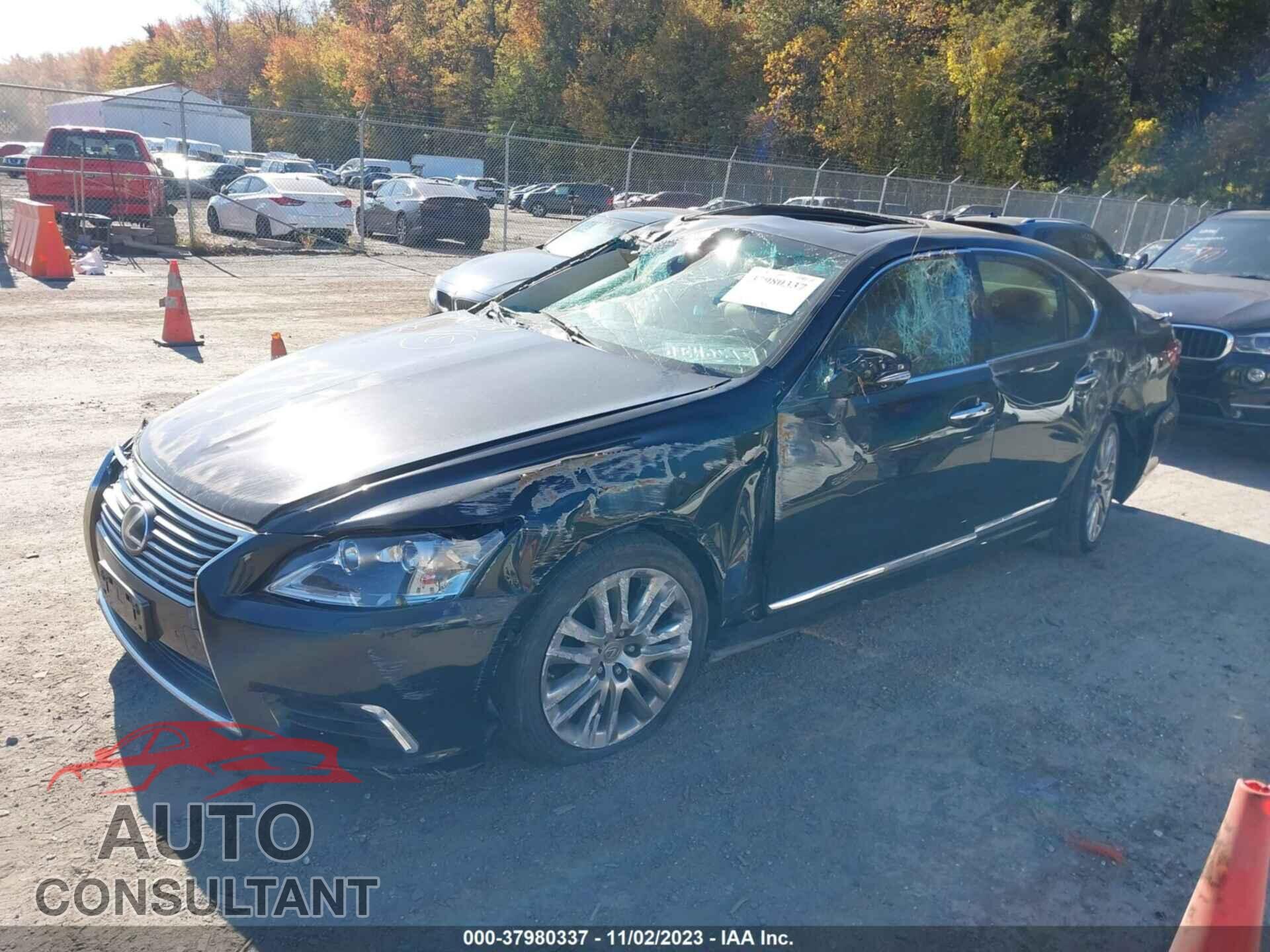 LEXUS LS 2016 - JTHCL5EF8G5026422