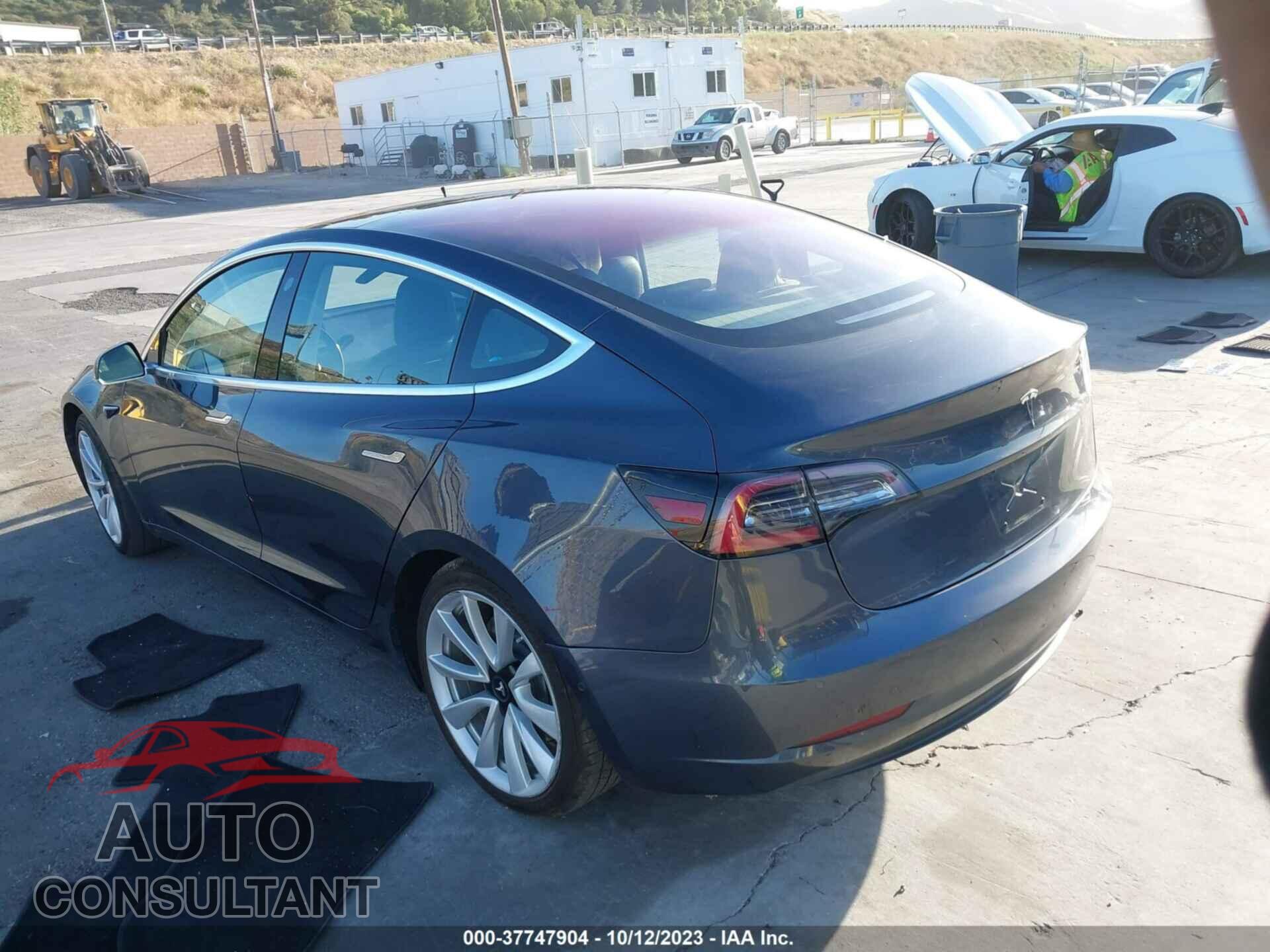 TESLA MODEL 3 2018 - 5YJ3E1EA7JF007763
