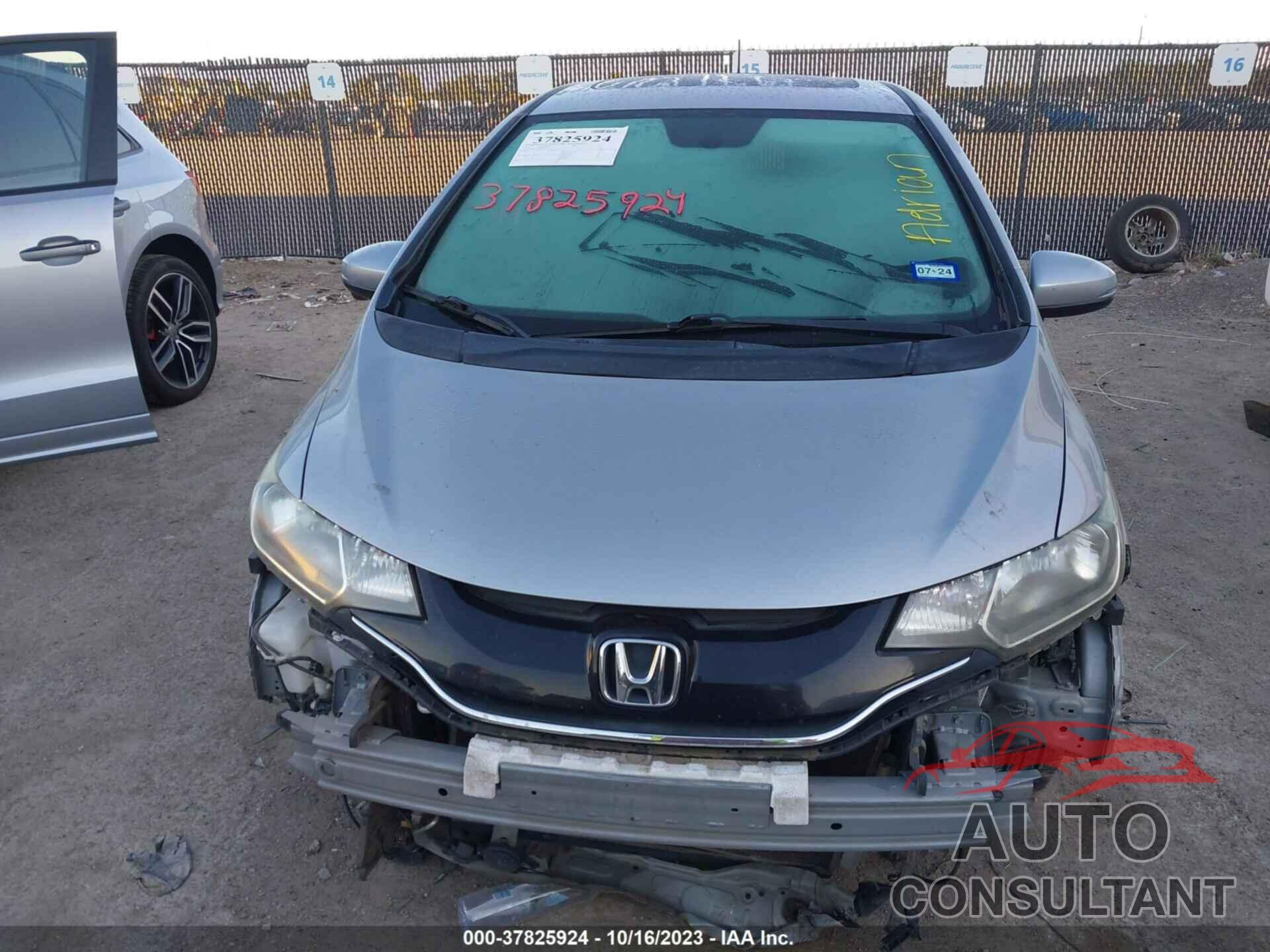 HONDA FIT 2017 - JHMGK5H93HS020251