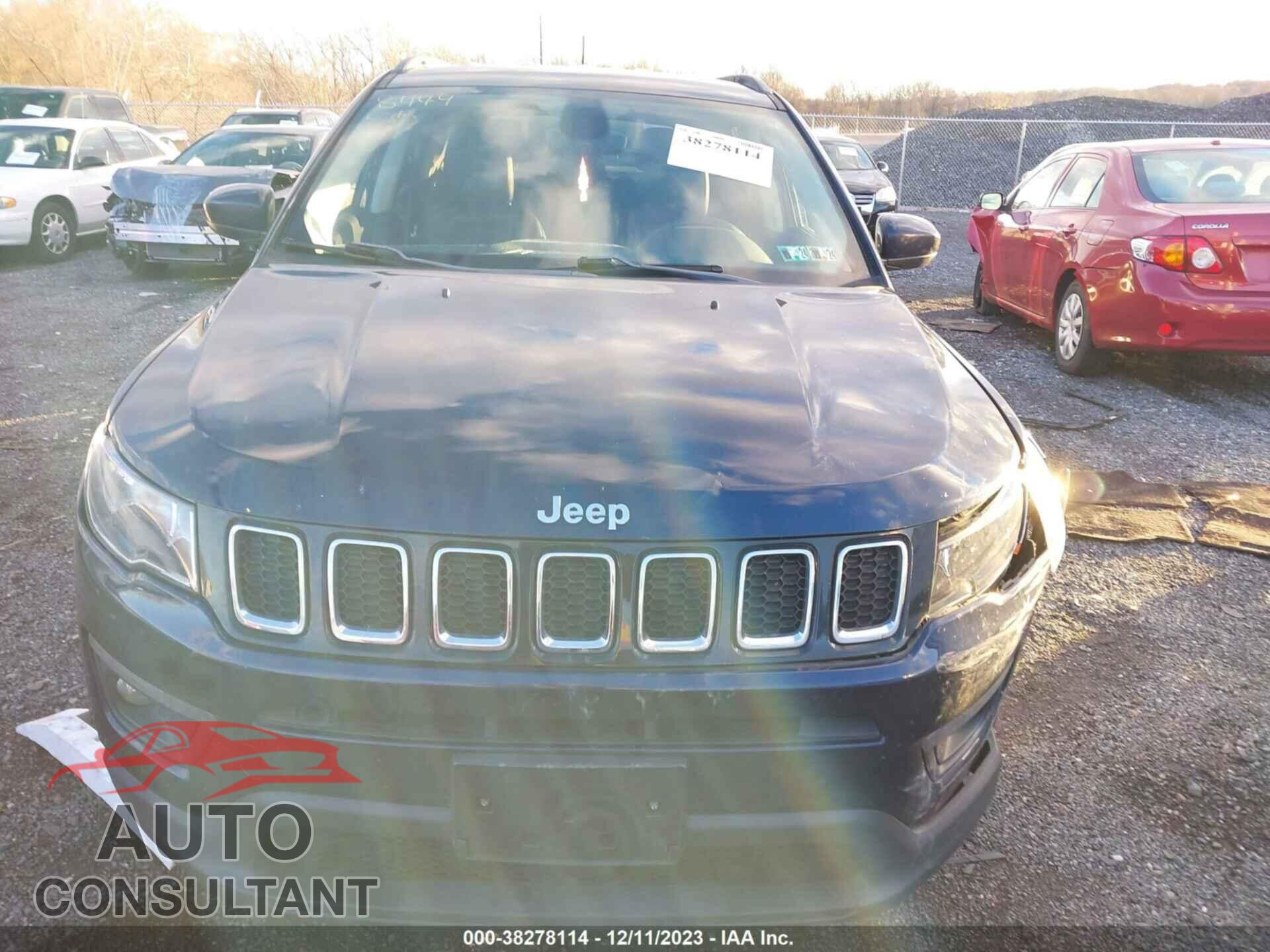 JEEP COMPASS 2018 - 3C4NJDBB8JT178476