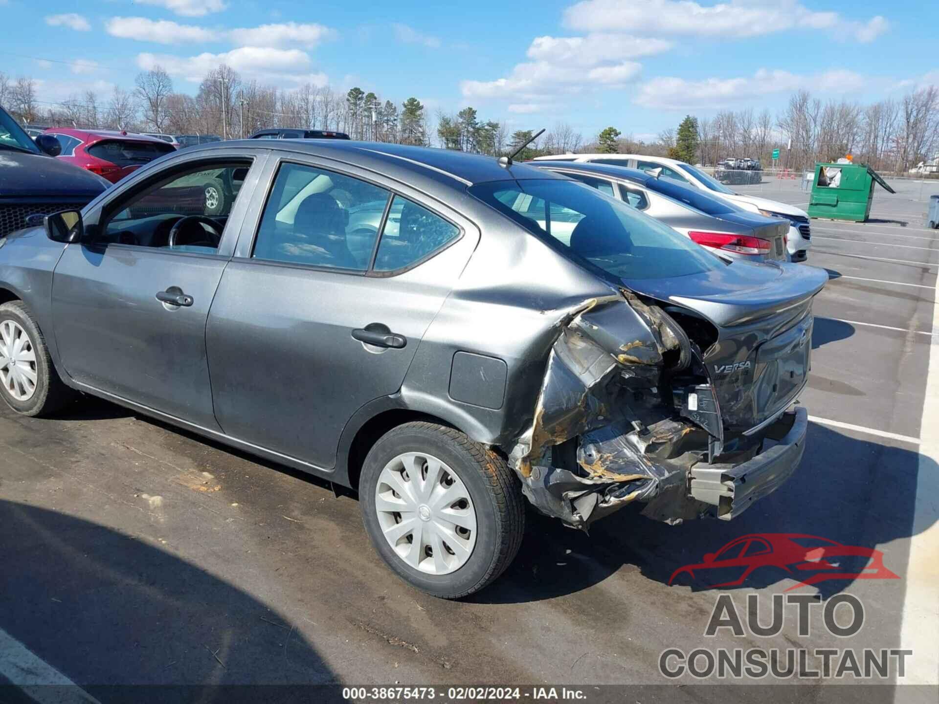 NISSAN VERSA 2017 - 3N1CN7AP8HL866744