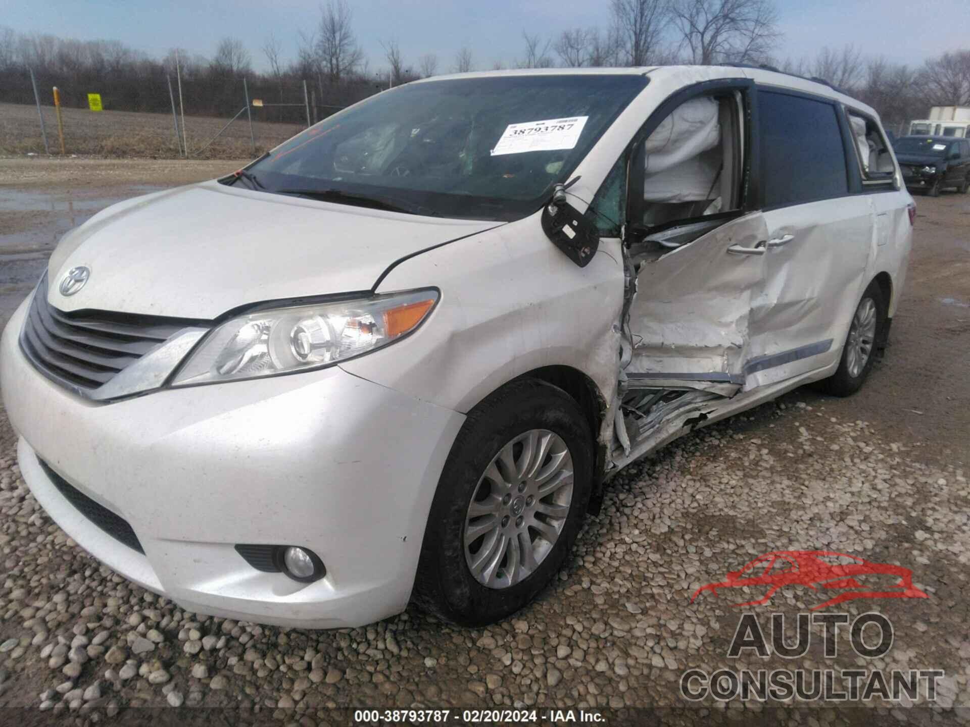 TOYOTA SIENNA 2017 - 5TDYZ3DC7HS840106