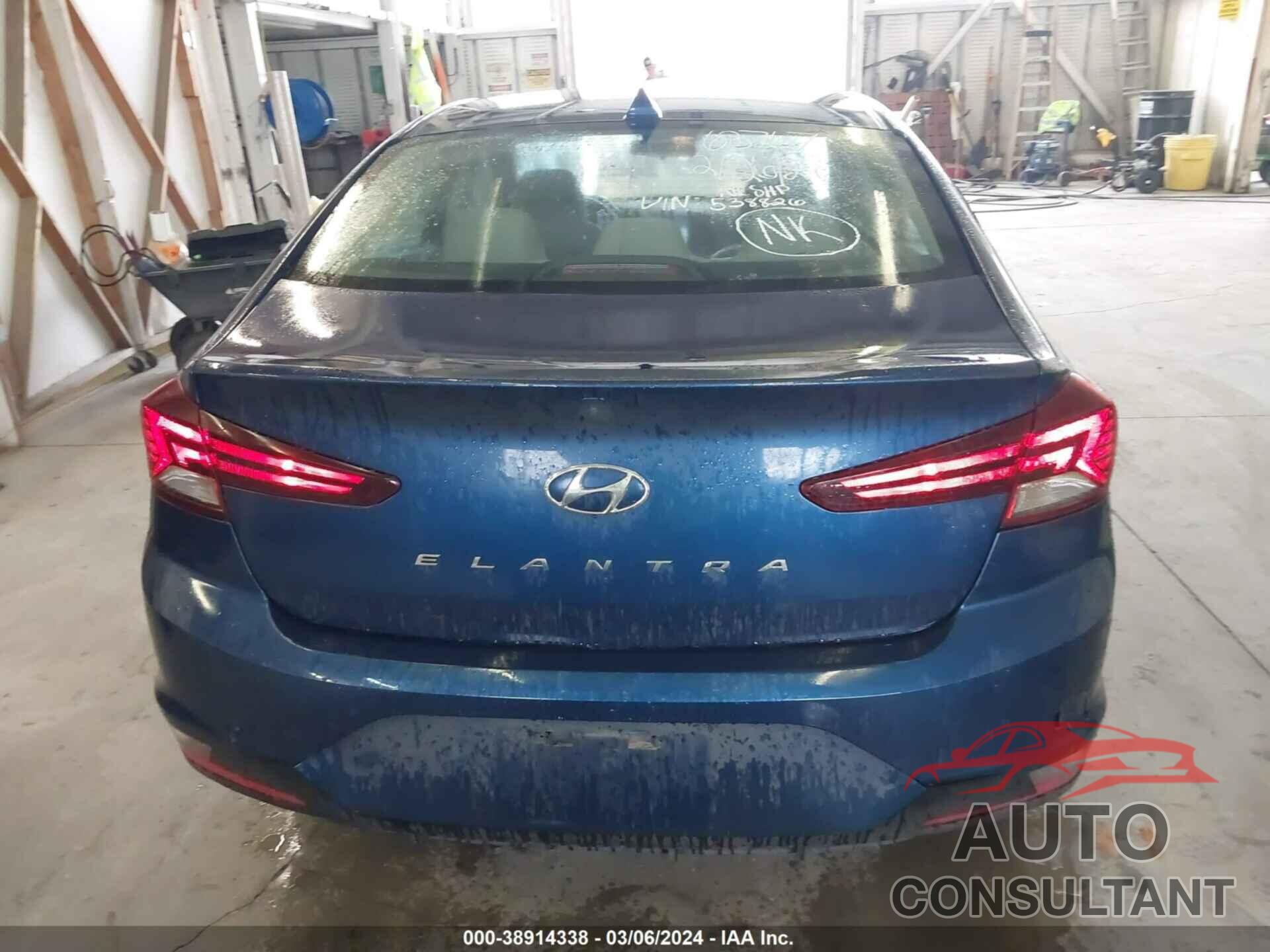 HYUNDAI ELANTRA 2020 - 5NPD84LF8LH538826