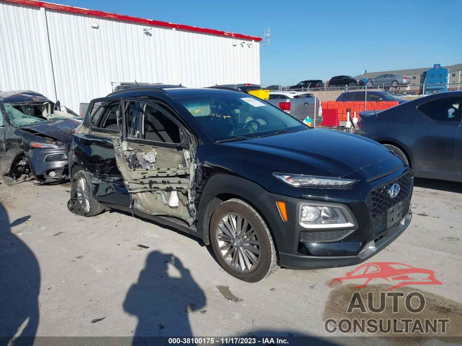 HYUNDAI KONA 2018 - KM8K62AA8JU108270