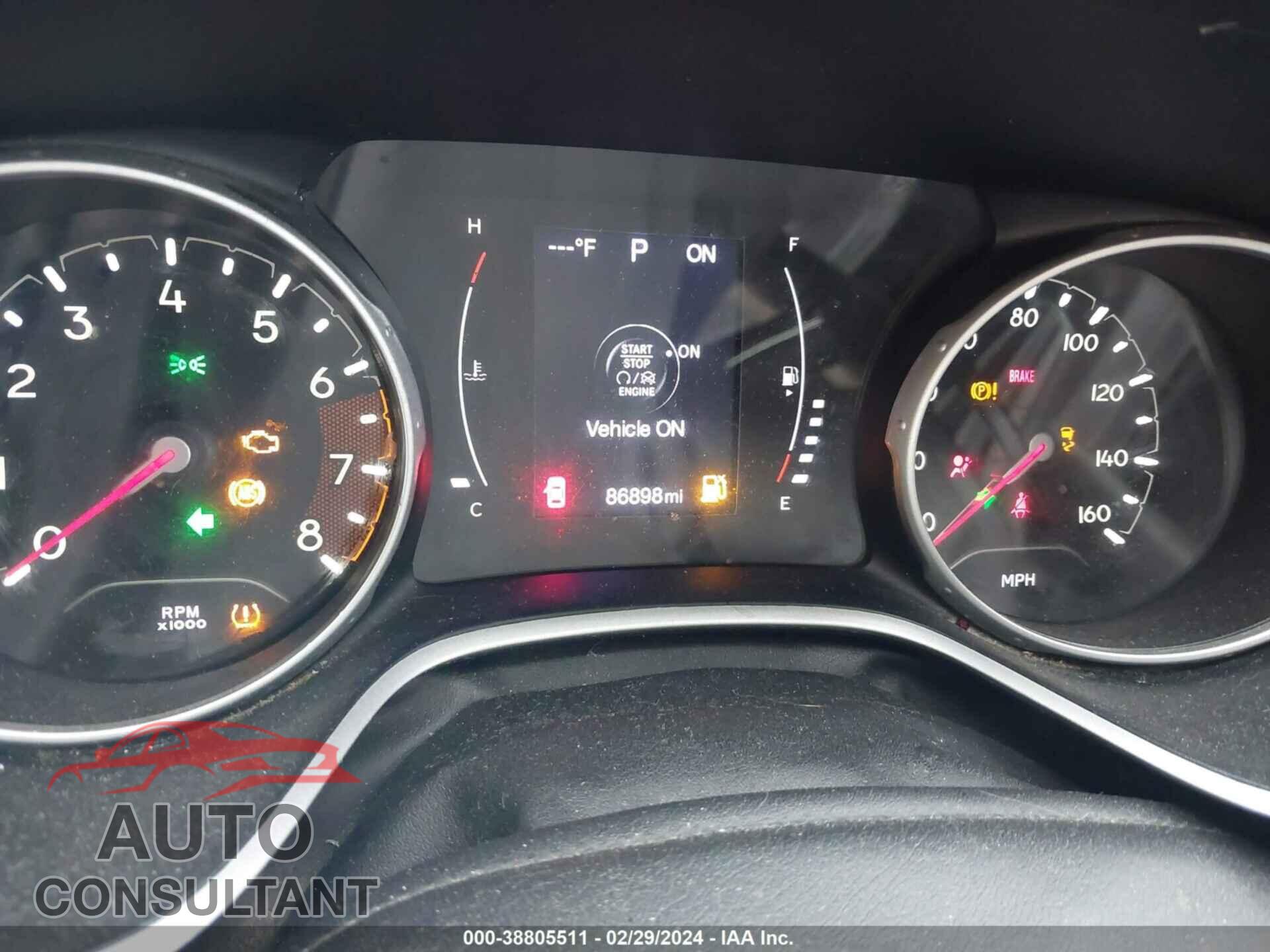 JEEP COMPASS 2017 - 3C4NJDAB5HT658017