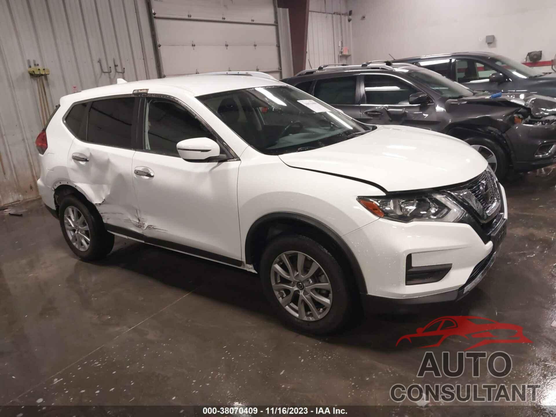 NISSAN ROGUE 2020 - KNMAT2MV3LP529354