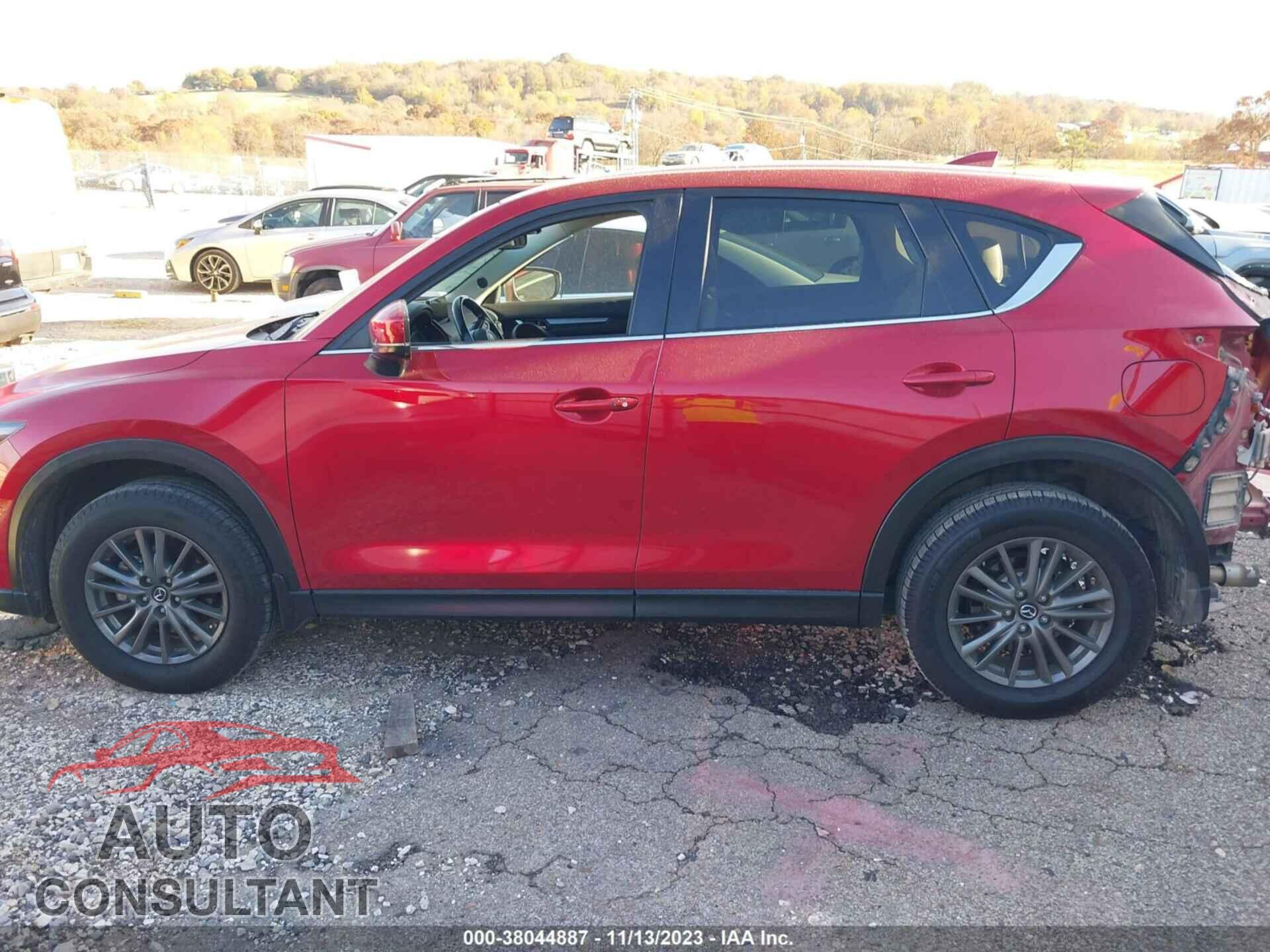 MAZDA CX-5 2017 - JM3KFACL9H0120174