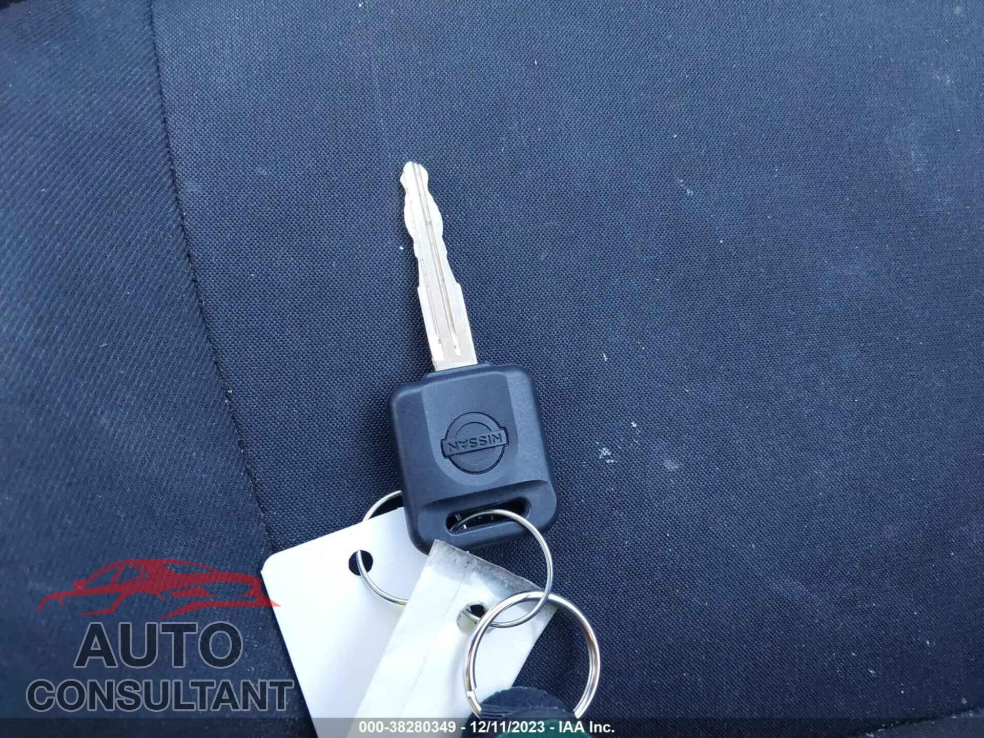 NISSAN VERSA 2017 - 3N1CN7AP3HL886142