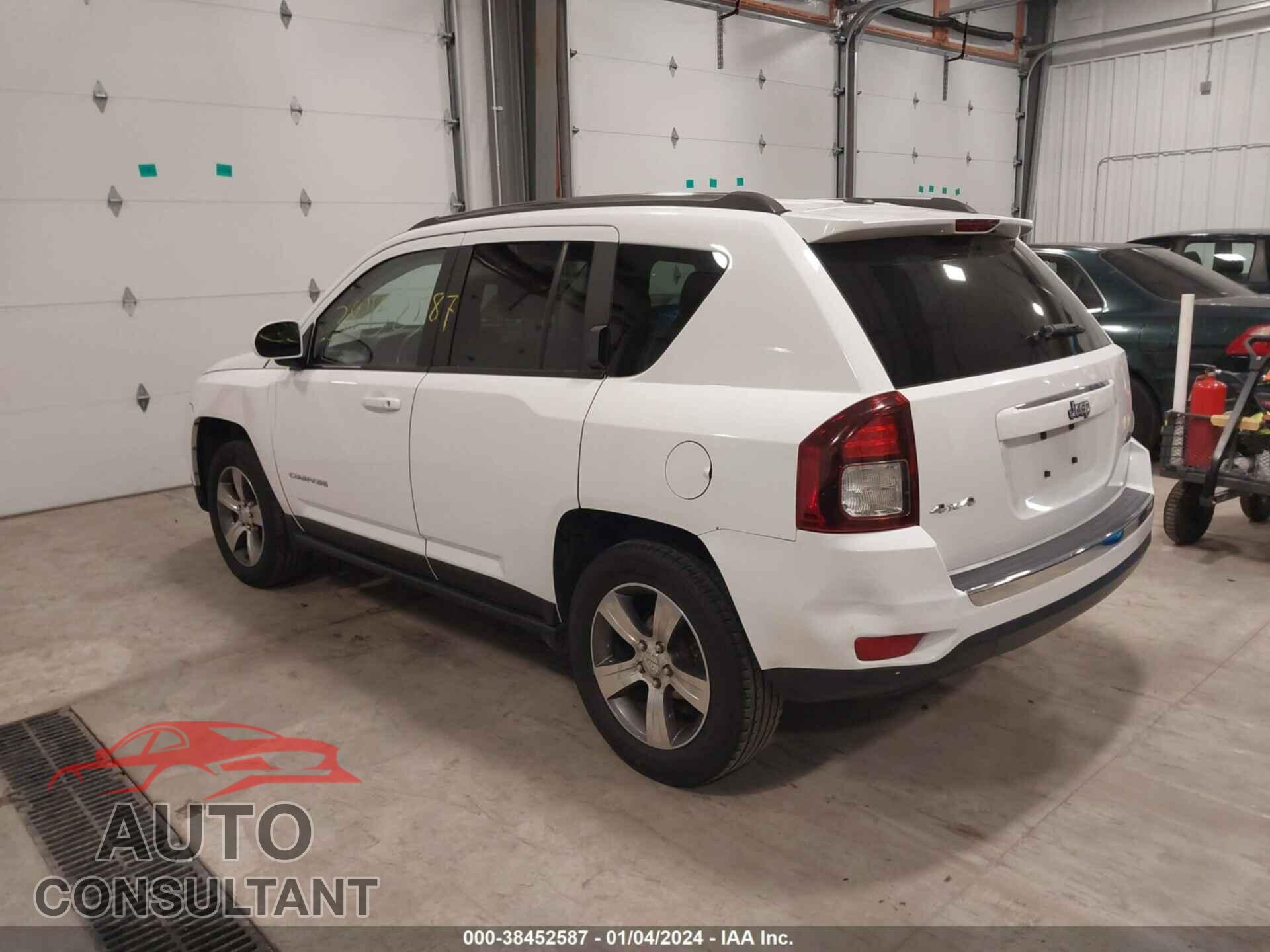 JEEP COMPASS 2017 - 1C4NJDEBXHD177843