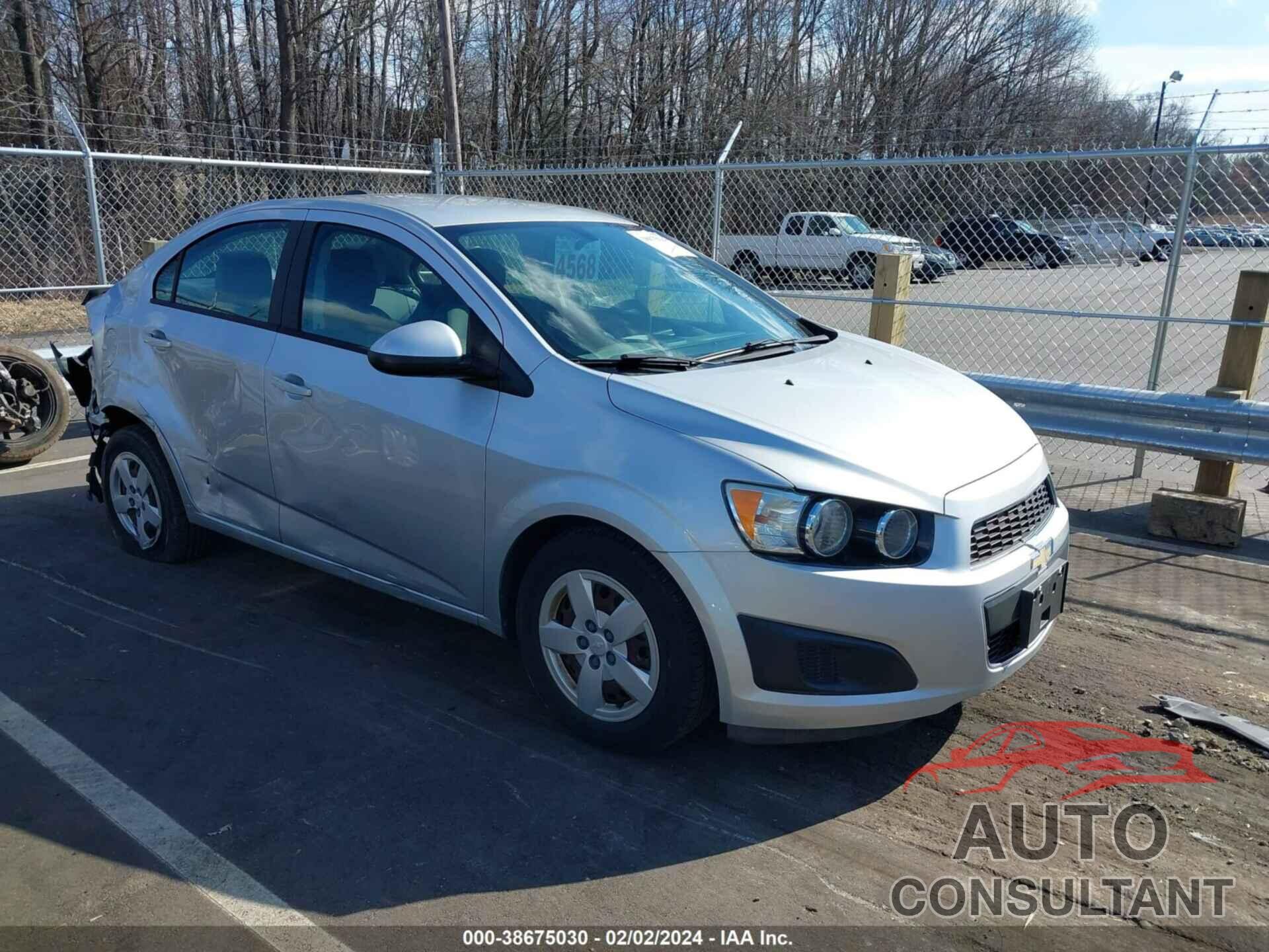 CHEVROLET SONIC 2016 - 1G1JA5SH5G4121796