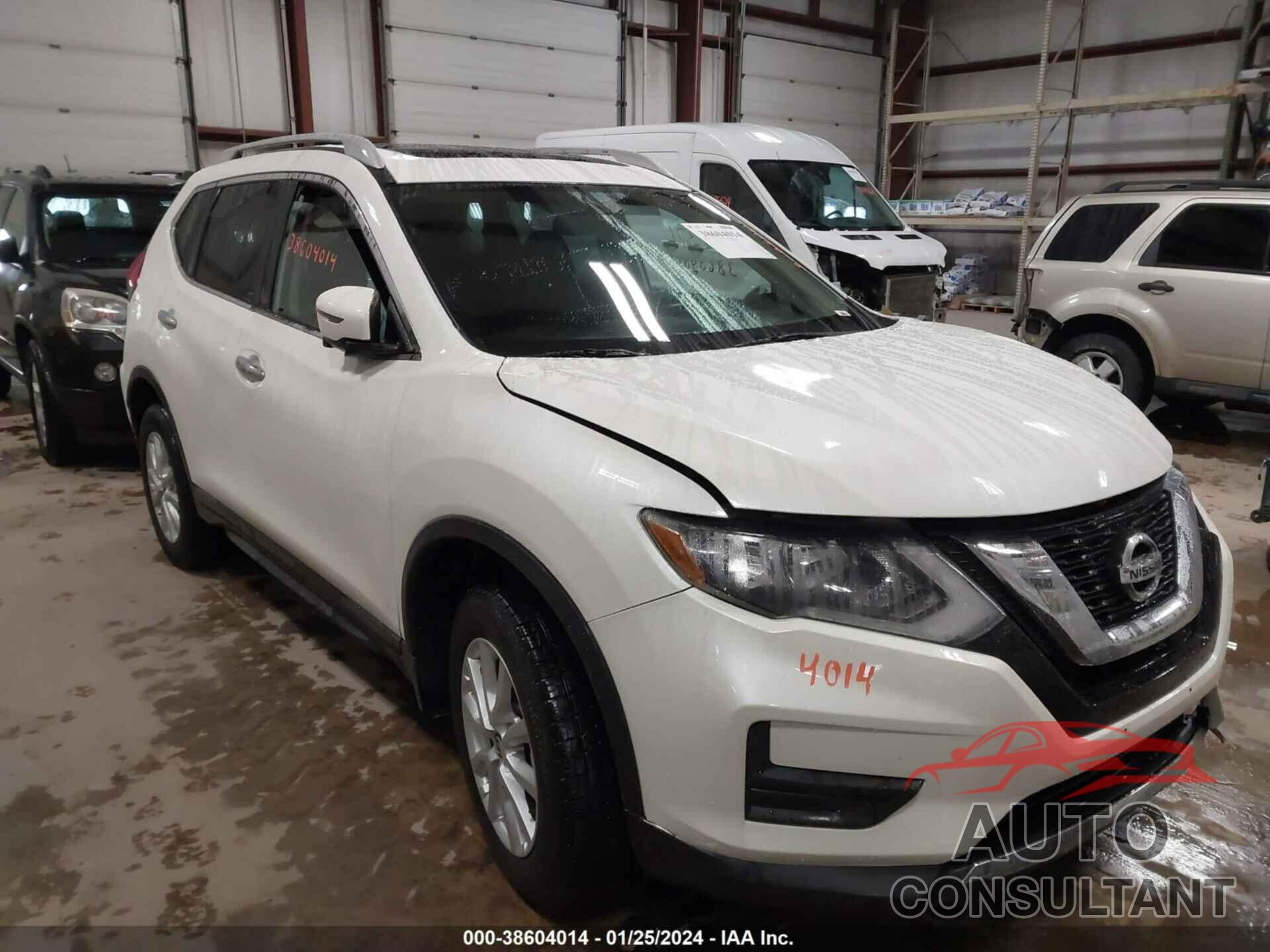 NISSAN ROGUE 2017 - 5N1AT2MVXHC792371