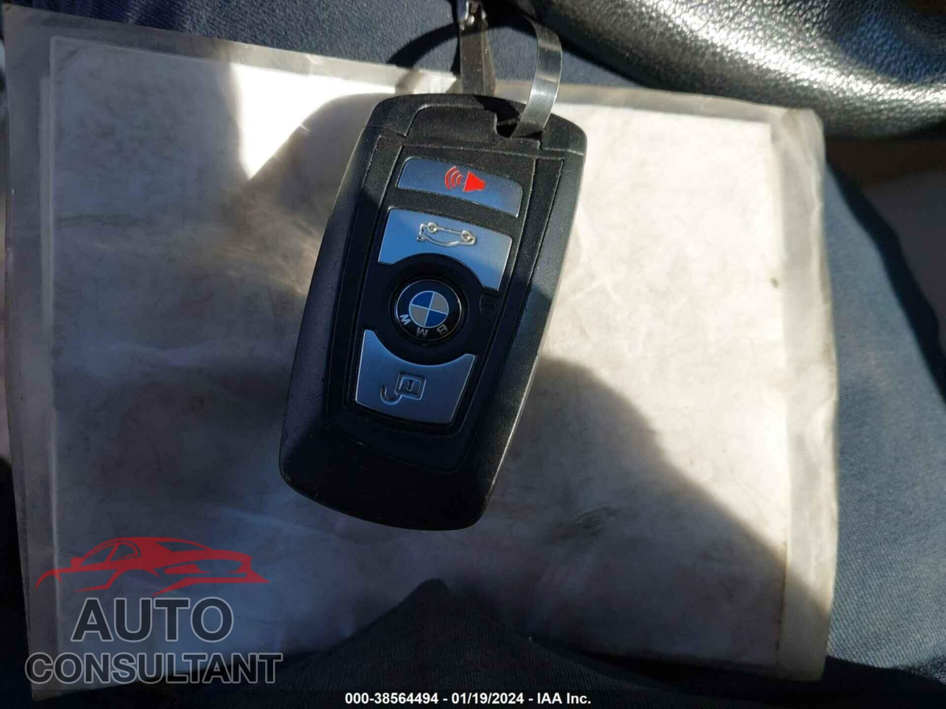 BMW 320 2016 - WBA8E5G56GNU20844