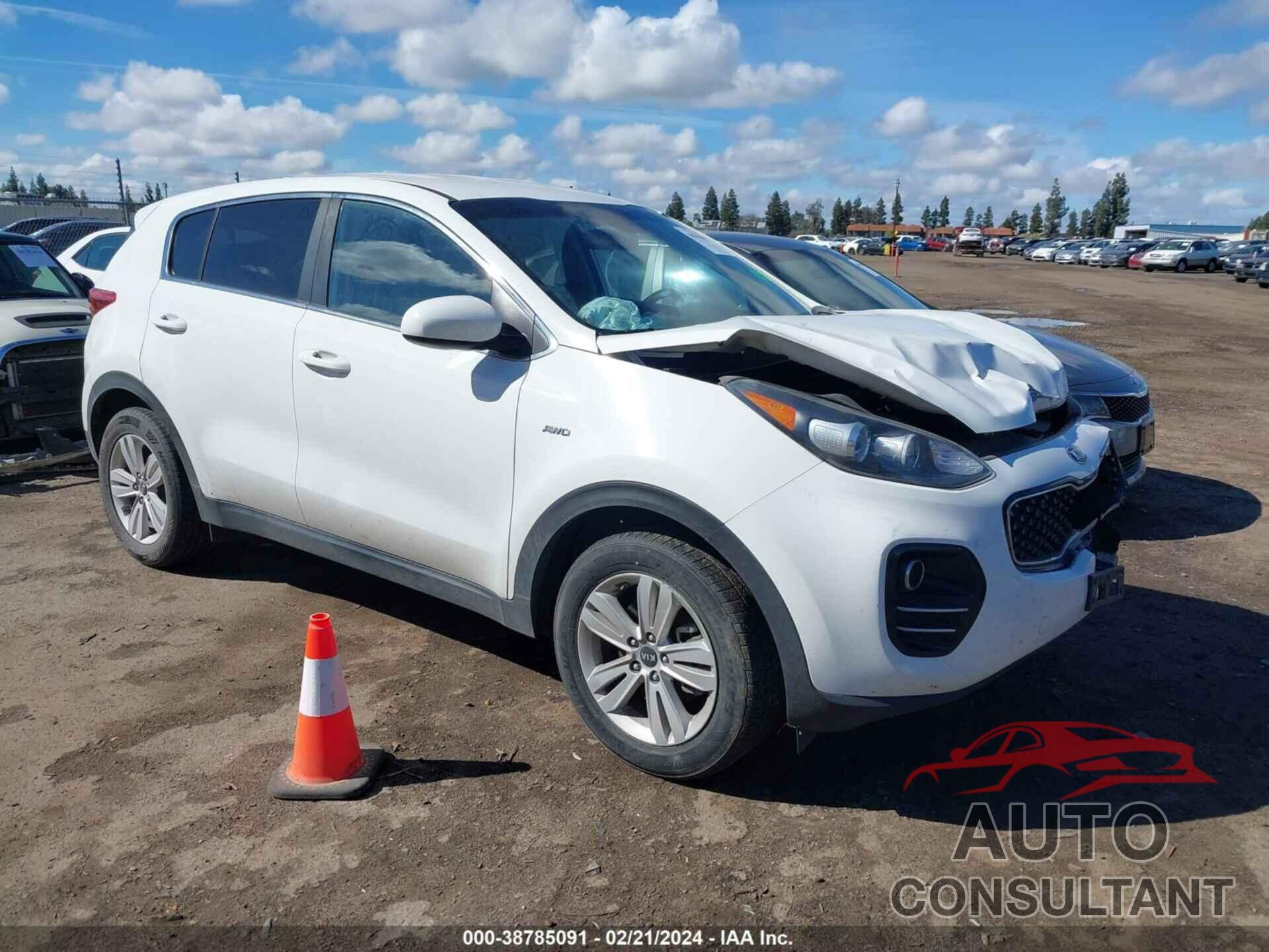 KIA SPORTAGE 2018 - KNDPMCAC1J7445076